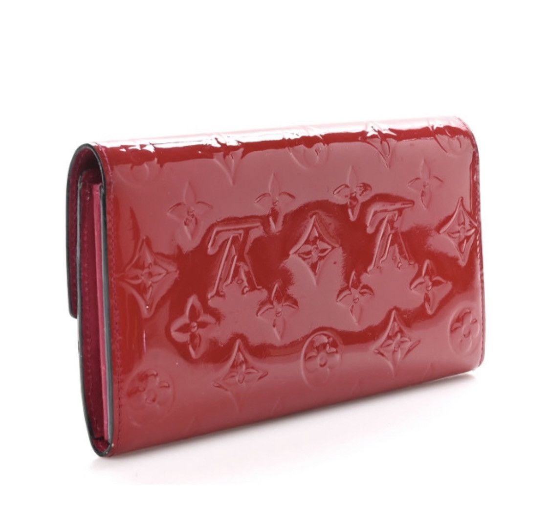 Louis Vuitton Louis Vuitton 2012 Monogram Vernis Sarah Wallet Size ONE SIZE - 1 Thumbnail