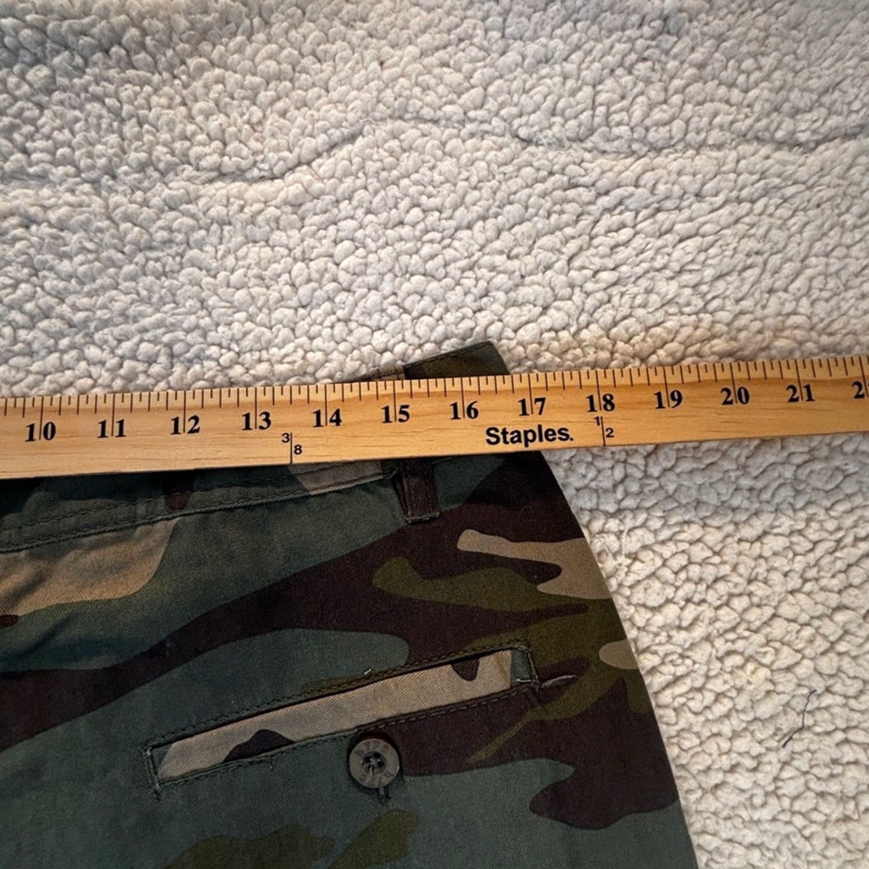 Vintage Hype Camo Shorts 34 Green Brown 100% Cotton Streetwear Unisex Adults Regular Chino Mens WomenS Girls Boys Size US 34 / EU 50 - 6 Thumbnail