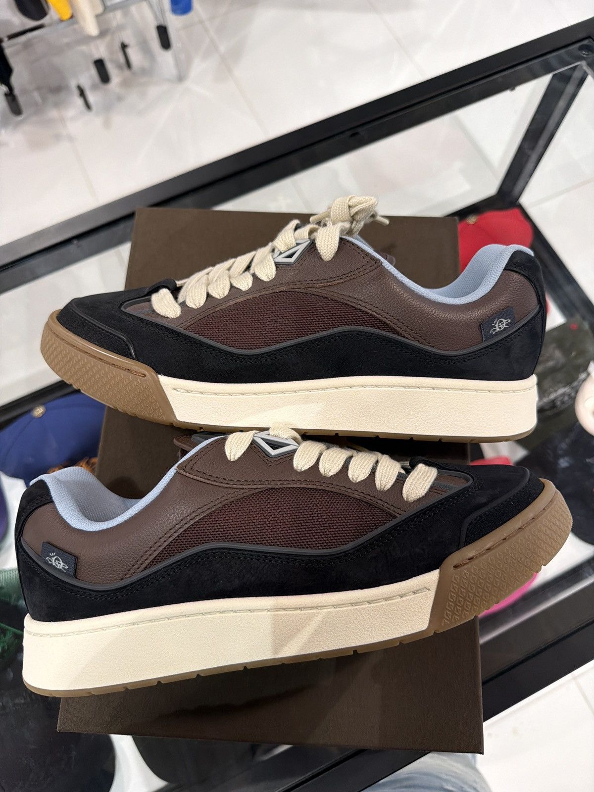 Dior × Travis Scott Cactus Jack Dior Brown/Brown Sneaker Size US 10 / EU 43 - 1 Thumbnail