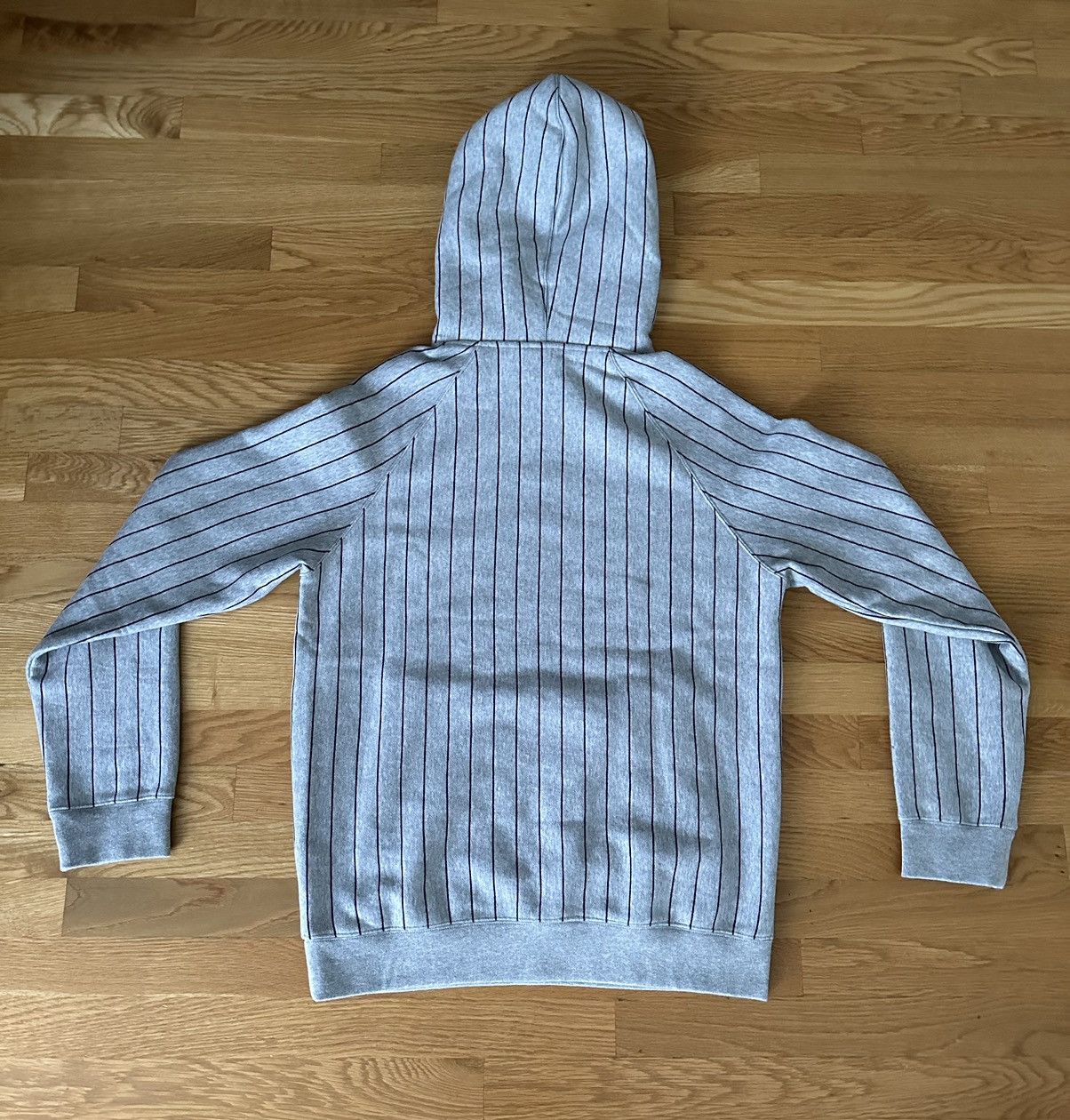 Drake × October's Very Own OVO Pinstripe Hoodie Grey Size US M / EU 48-50 / 2 - 4 Thumbnail