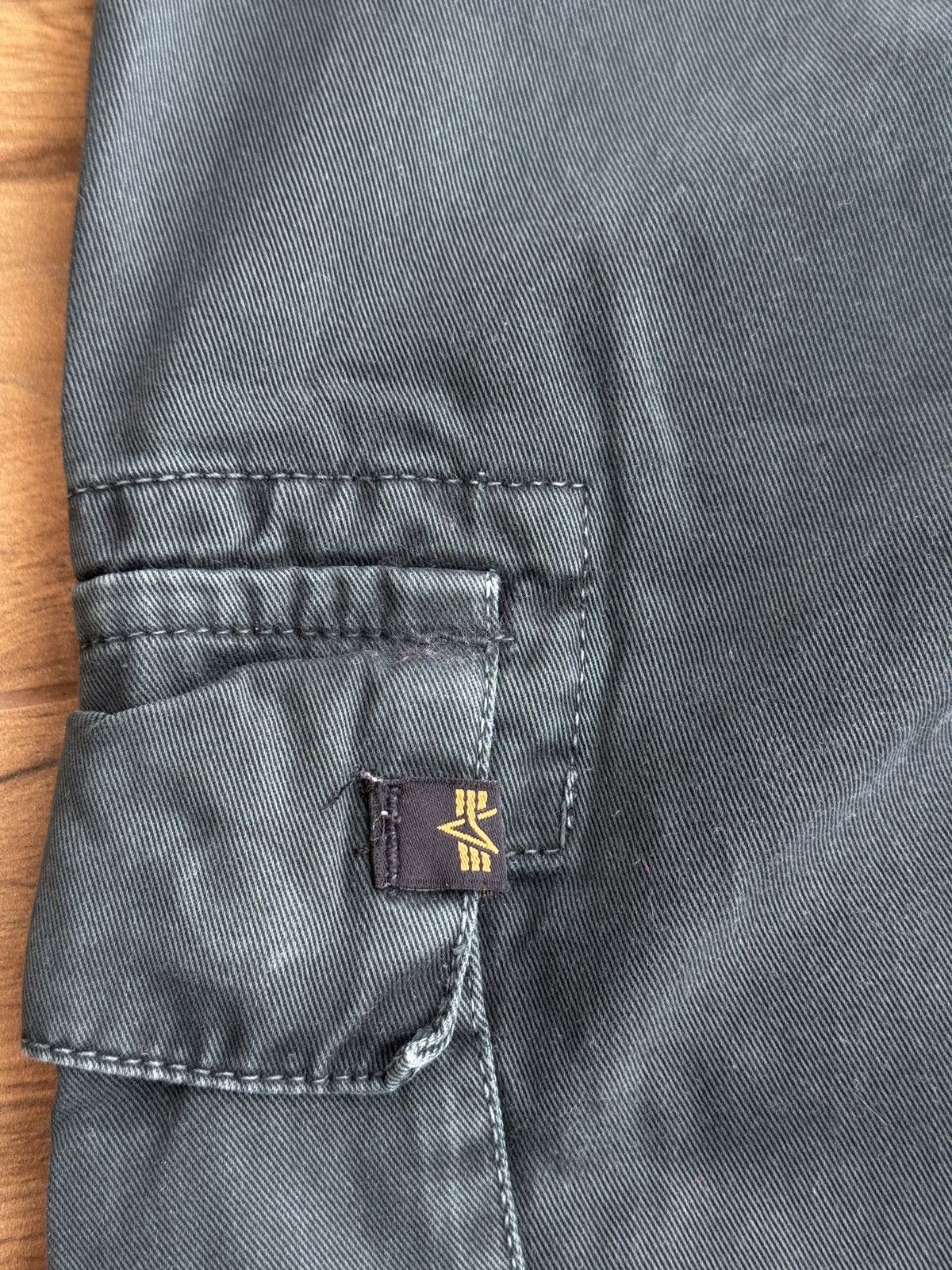 Alpha Industries × Vintage Vintage Alpha Industries Black Streetwear Cargo Pants Size US 32 / EU 48 - 12 Thumbnail