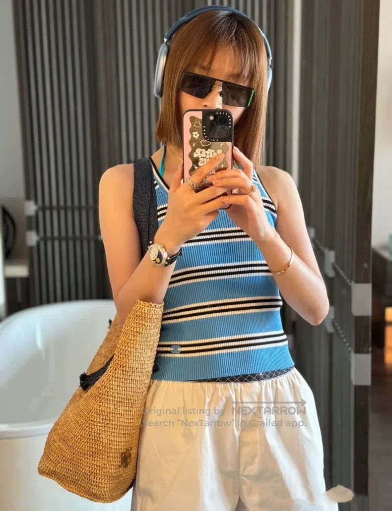 Chanel Chanel 24p blue striped knitted vest Size XS / US 0-2 / IT 36-38 - 1 Thumbnail