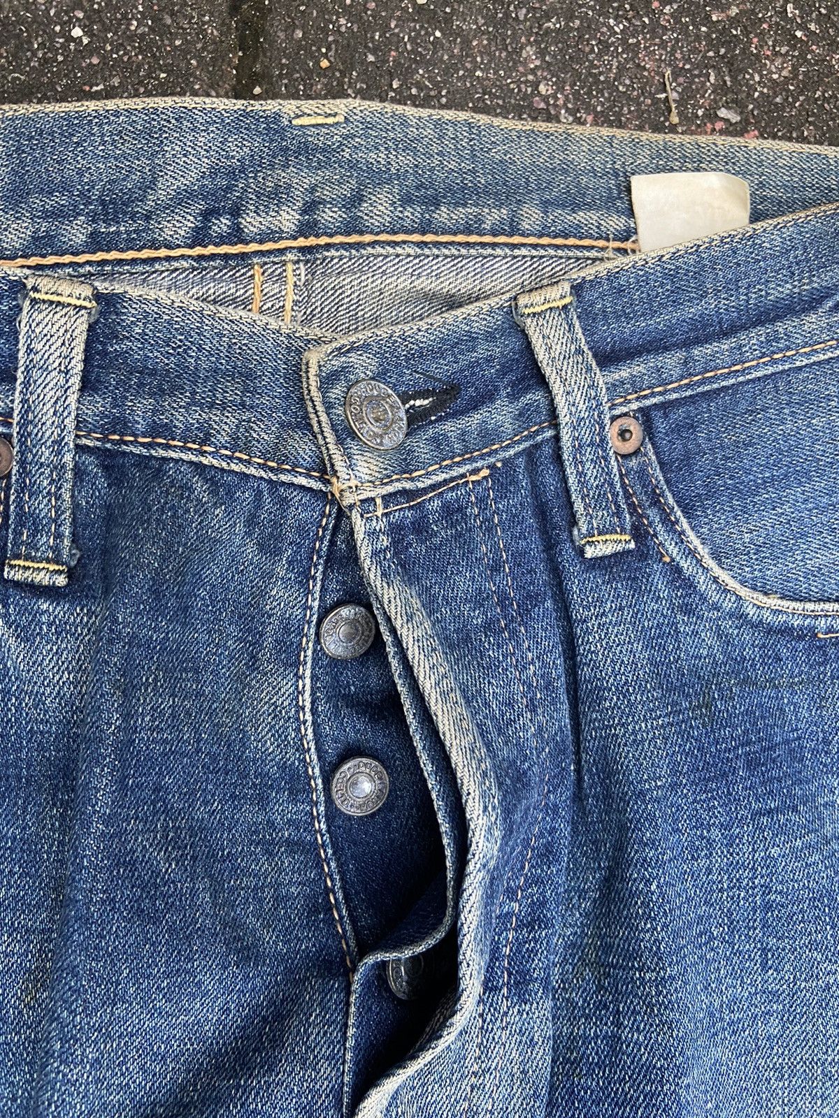 Vintage Vintage Dude Ranch jeans distressed denim selvedge Size US 31 - 13 Thumbnail