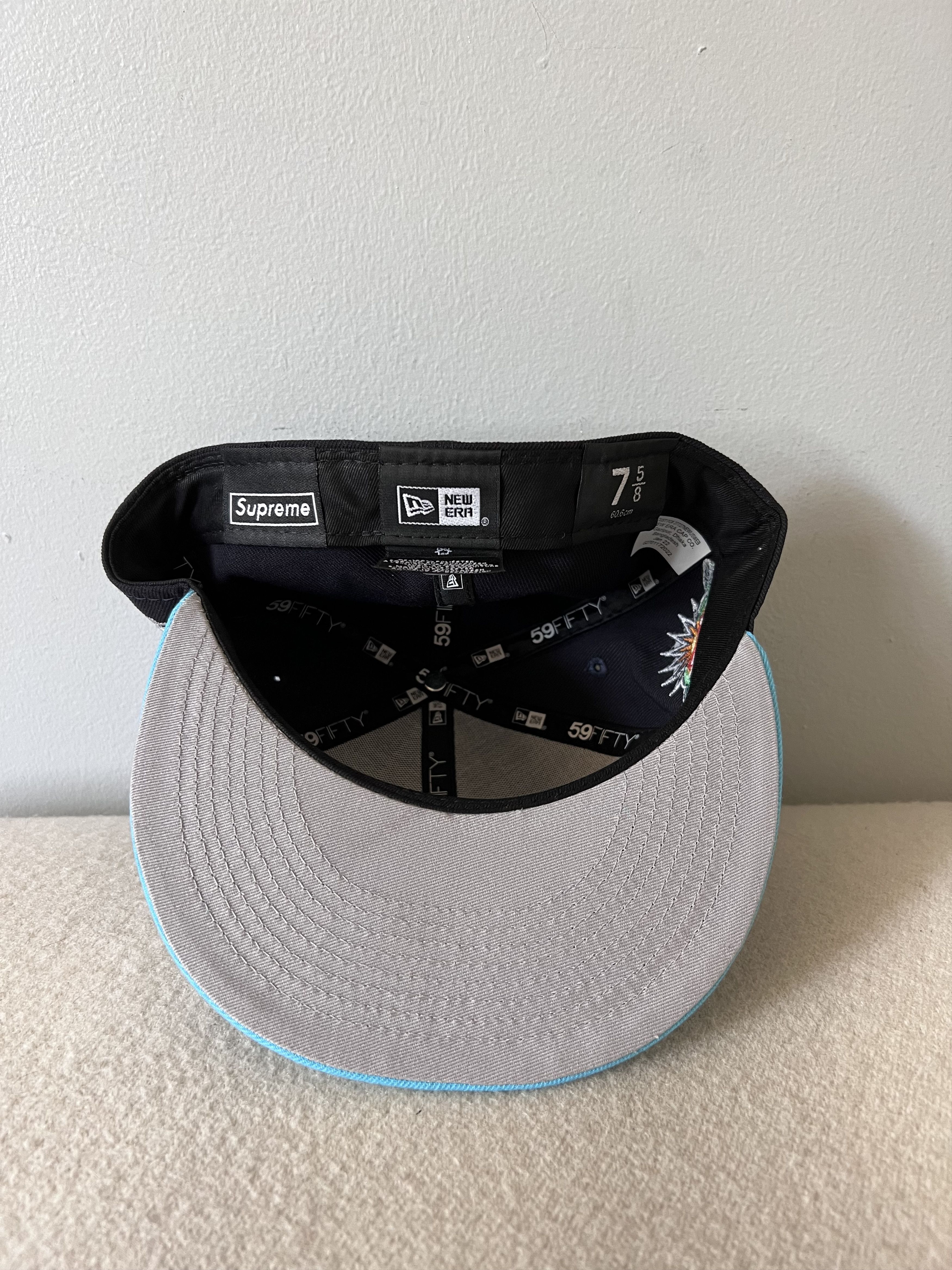New Era × Supreme 7 5/8 Supreme New Era Spring Training Box Logo Fitted Hat Size ONE SIZE - 6 Thumbnail