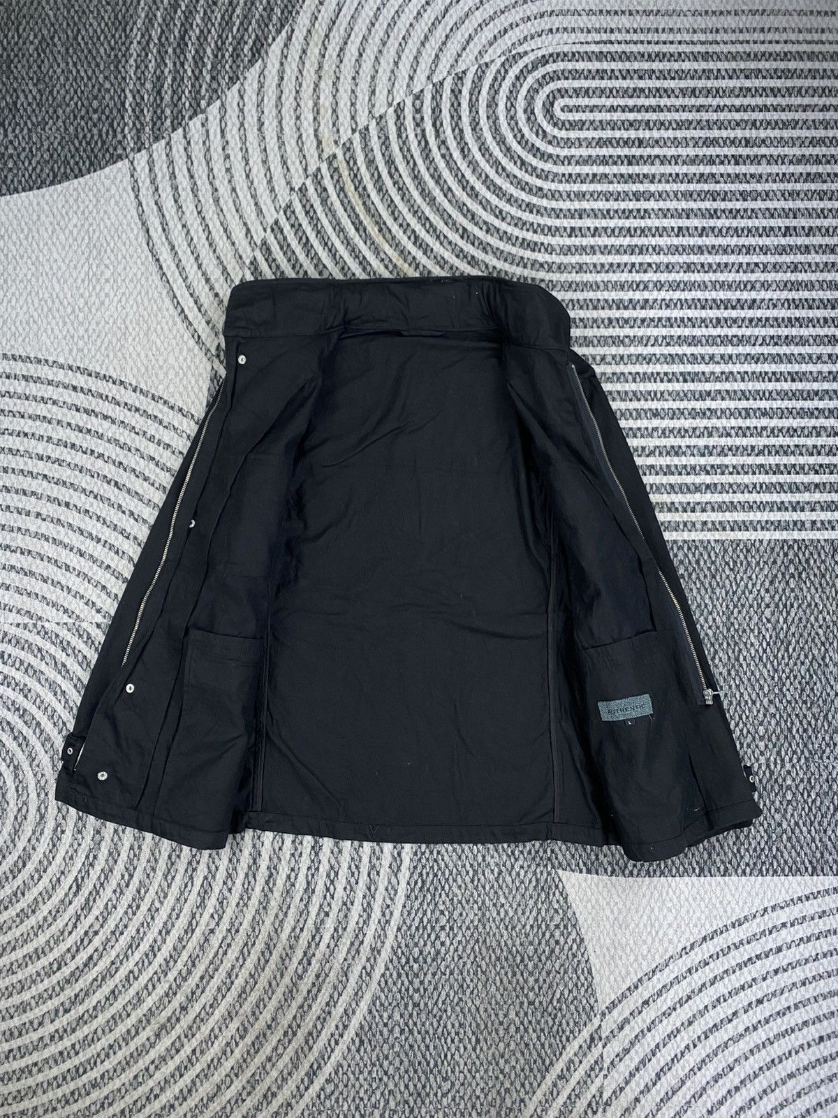 Japanese Brand Vtg Authentic Black Field HeavyWeight Multipocket Jacket Size US M / EU 48-50 / 2 - 6 Thumbnail