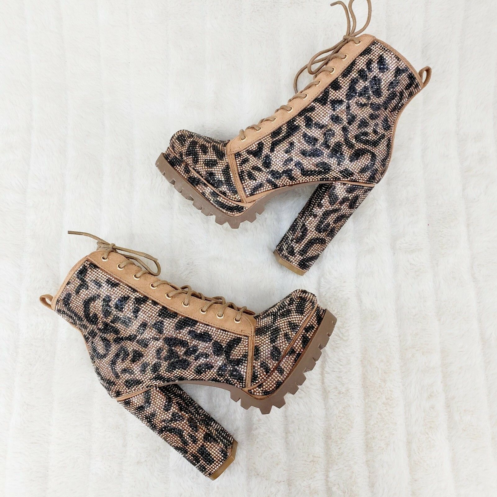 Other Wild Diva Vivian 15 Leopard Rhinestone High Heel Platform A Size US 7.5 / IT 37.5 - 3 Thumbnail