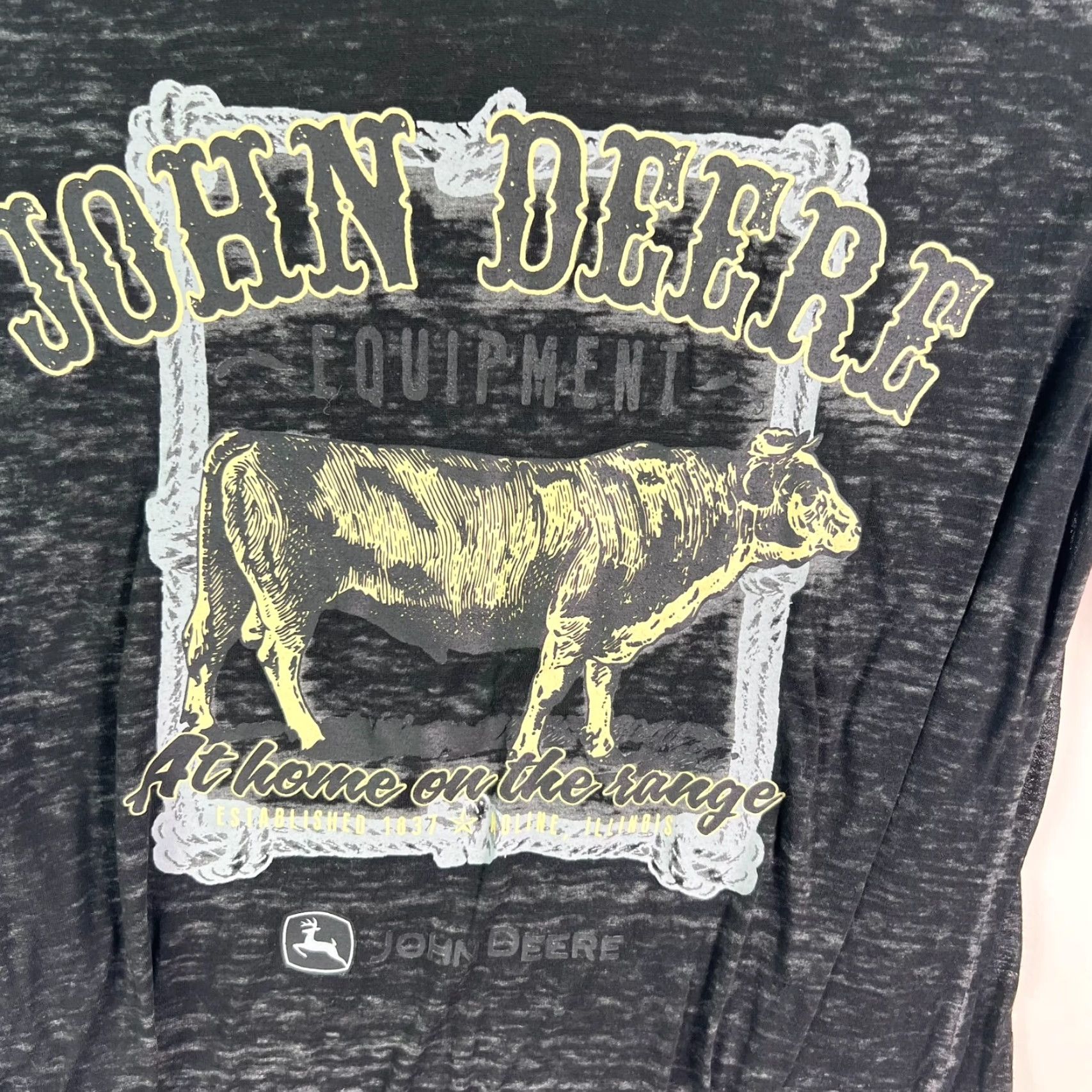 John Deere John Deere At Home On The Range Shear T-Shirt Womens Size M Heather Black Size M / US 6-8 / IT 42-44 - 2 Thumbnail