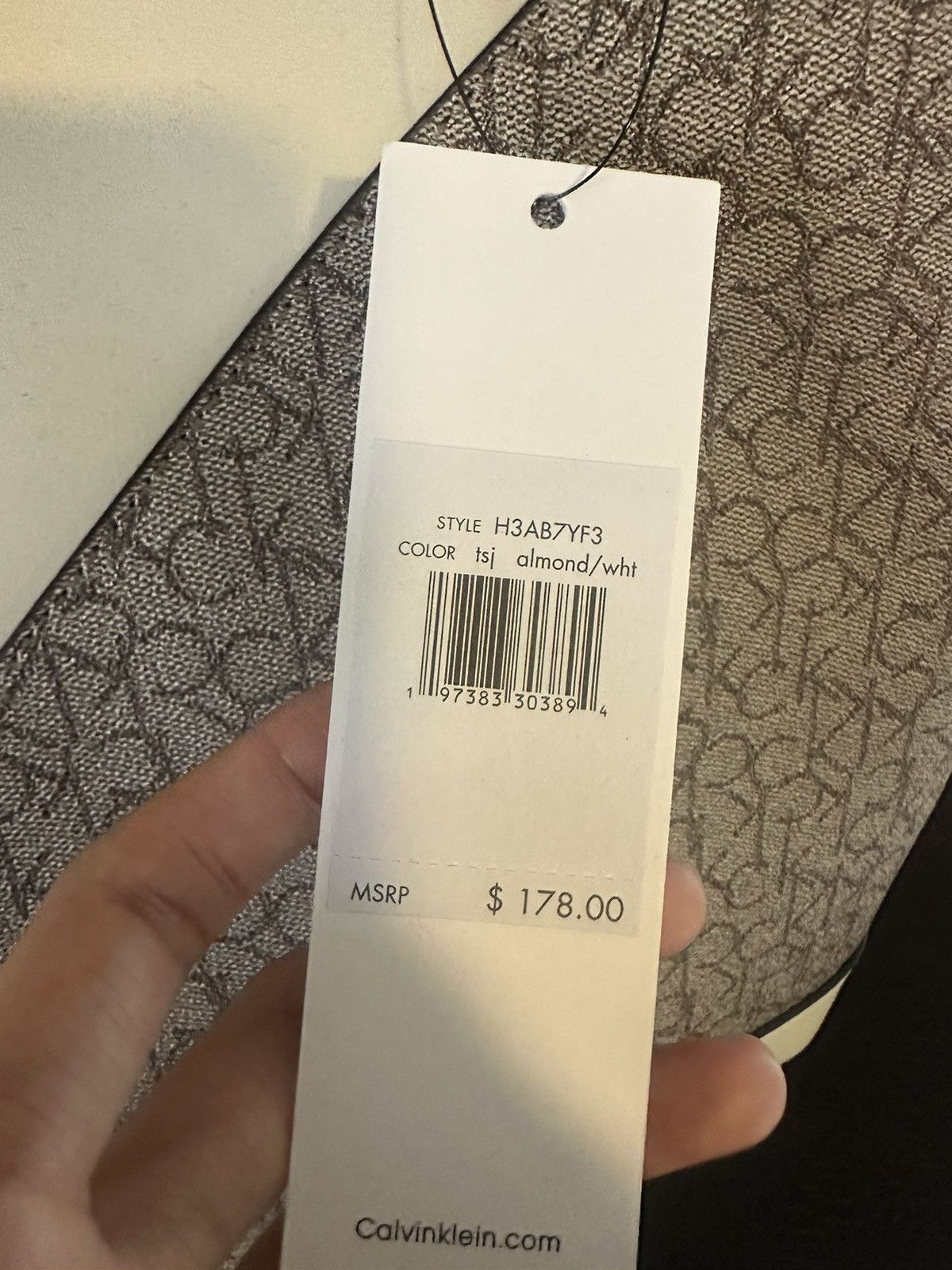 Calvin Klein Calvin Klein Almond White Logo Signature Triple Compartment Size ONE SIZE - 7 Thumbnail