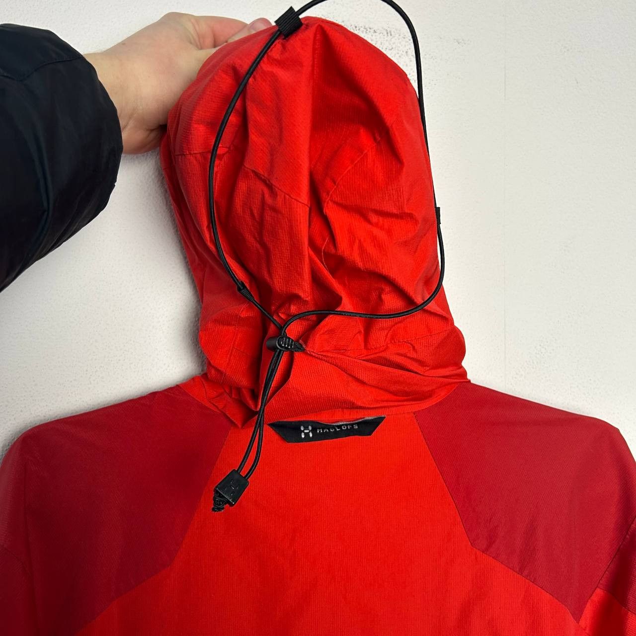 Haglofs Womens haglofs Small logo outdoor waterproof jacket Size S / US 4 / IT 40 - 16 Thumbnail