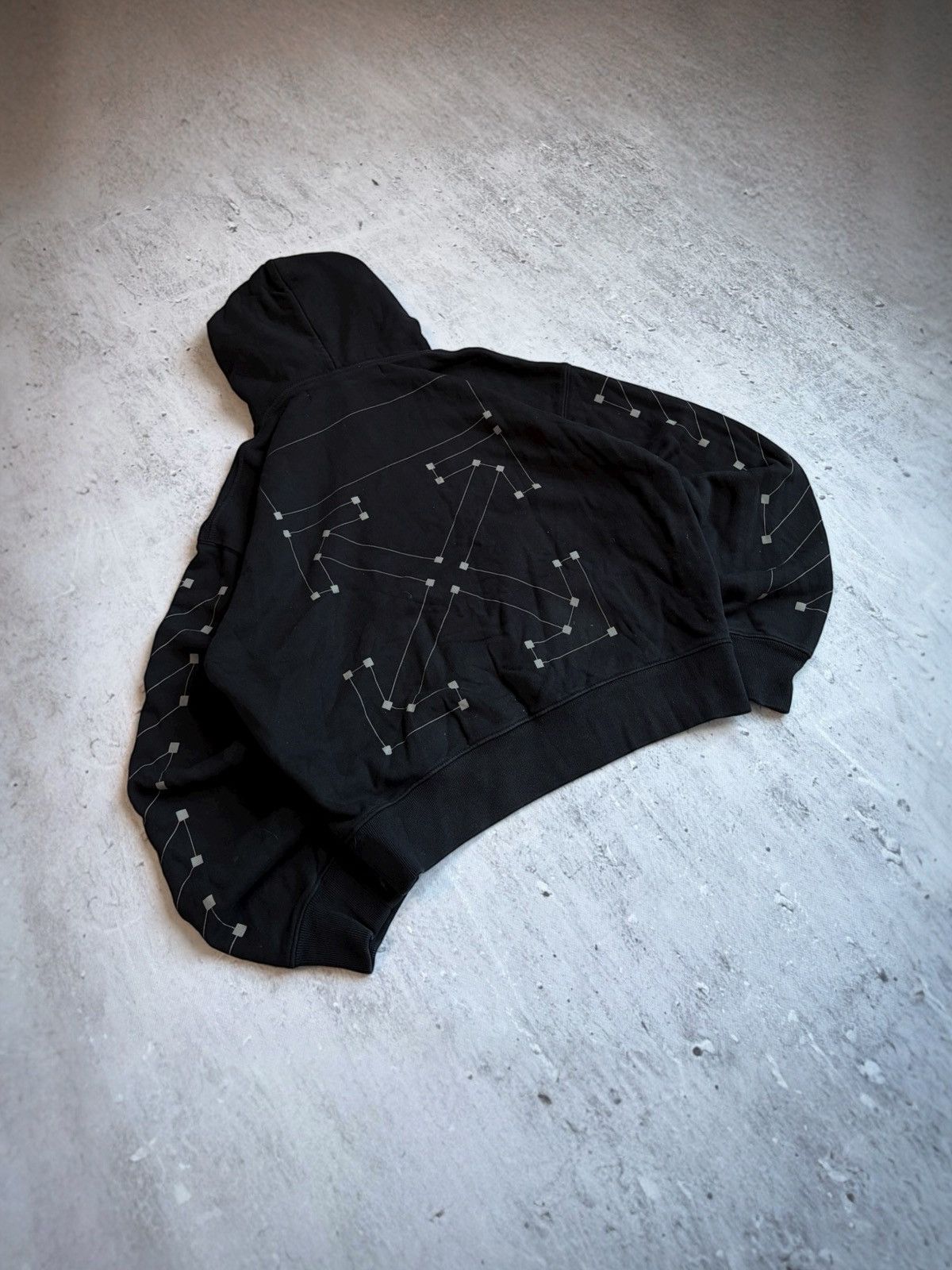 Off-White Off white hoodie backbone arrows hoodie Size US S / EU 44-46 / 1 - 1 Thumbnail