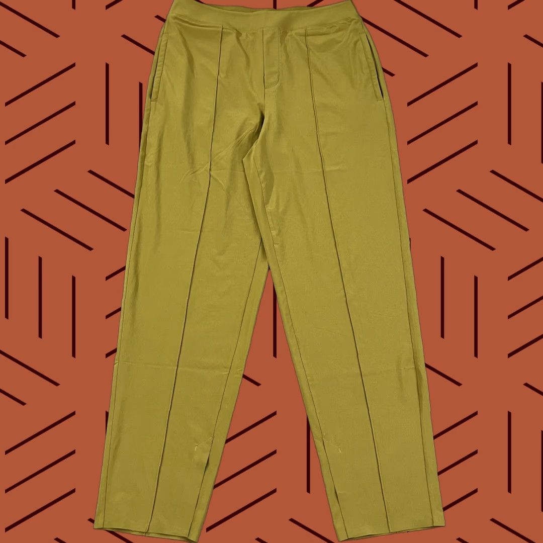 Athleta Pants Womens Size 10 Slim Gold Vienna Stretch Tapestry Pleated Solid Lifestyle Athleisure