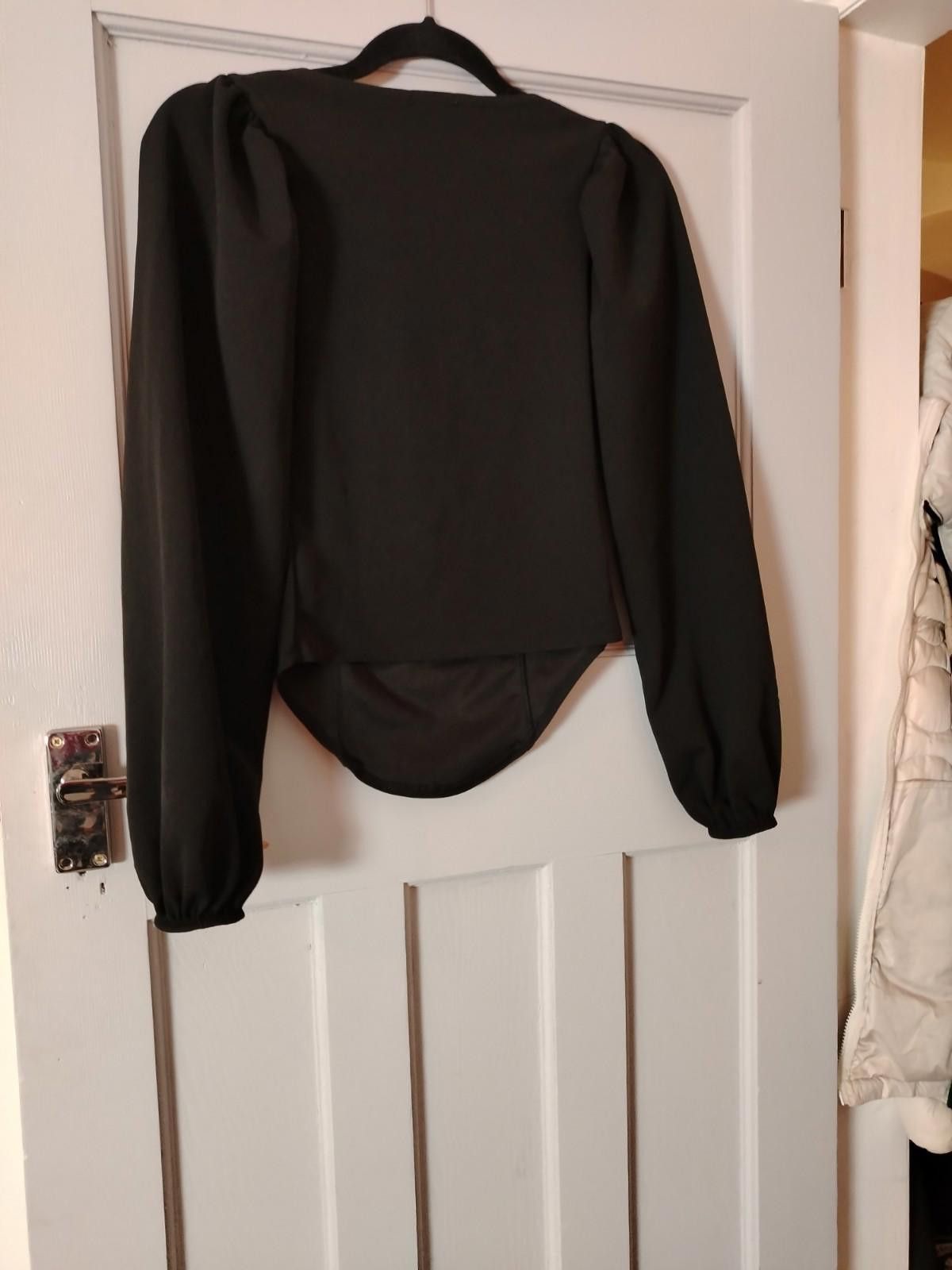 Boohoo Boohoo black square neck corset style long sleeve top uk6 Size XS / US 0-2 / IT 36-38 - 6 Thumbnail