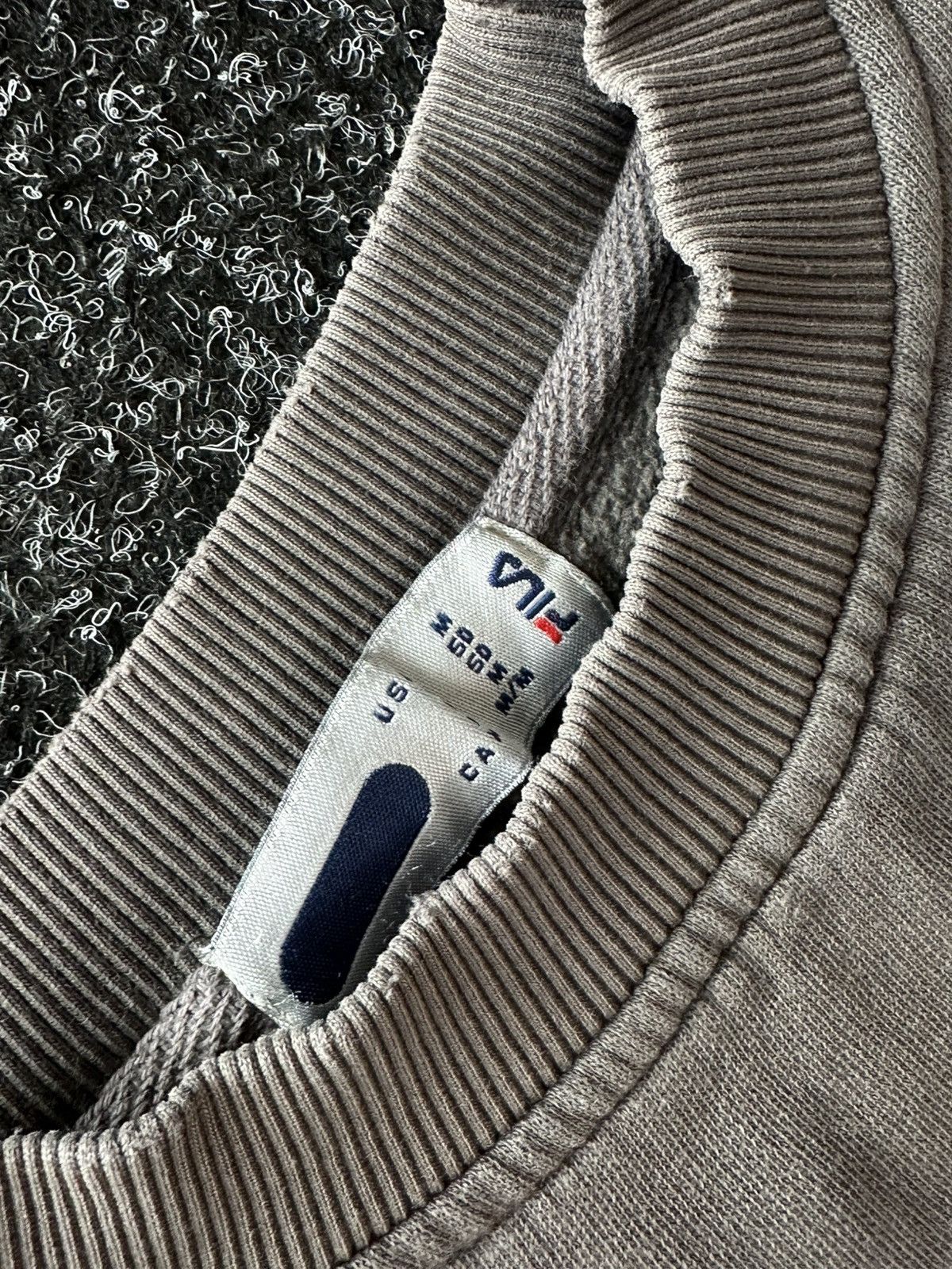 Fila × Vintage 🚨FILA Vintage DISTRESSED Sweatshirt BOXY longsleeve y2k Size US M / EU 48-50 / 2 - 4 Thumbnail