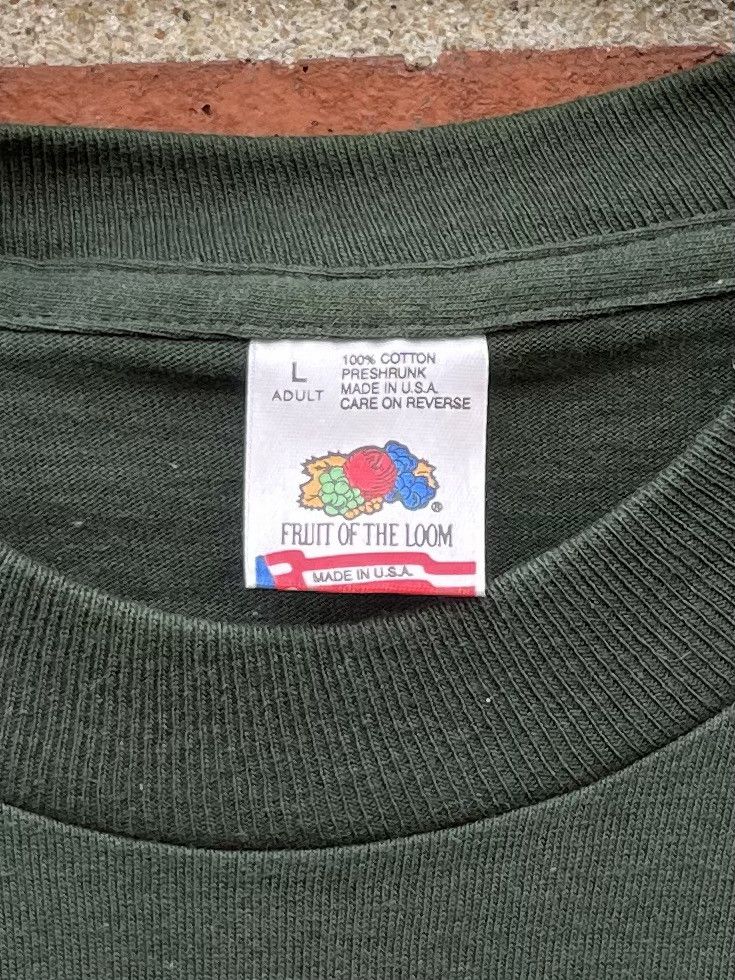 Fruit Of The Loom Vintage 90s Fruit Of The Loom “I’ve Got An Irish Attitude” Size US L / EU 52-54 / 3 - 2 Thumbnail