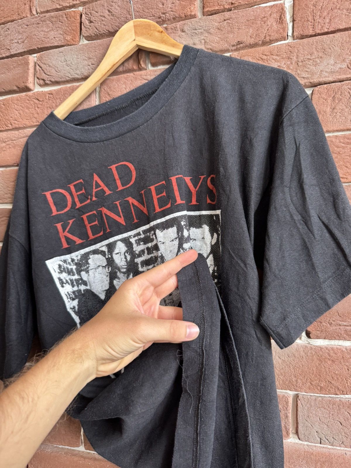 Band Tees Vintage 80s Dead Kennedys Punk T Shirt Band Tour Grail Rare Size US L / EU 52-54 / 3 - 6 Thumbnail