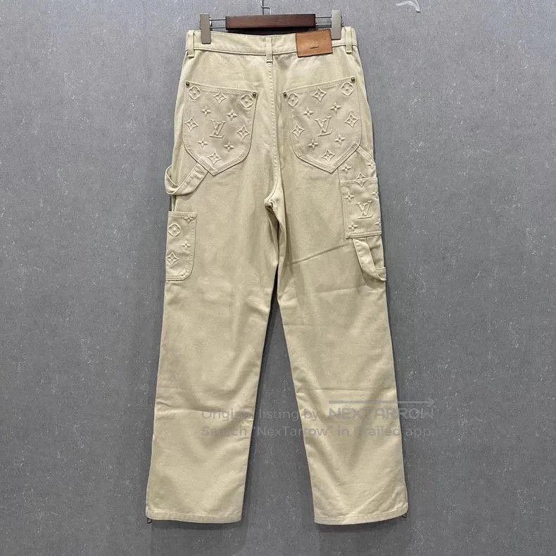 Louis Vuitton Louis Vuitton Embossed Denim Cargo Pants. Size US 28 / EU 44 - 2 Thumbnail