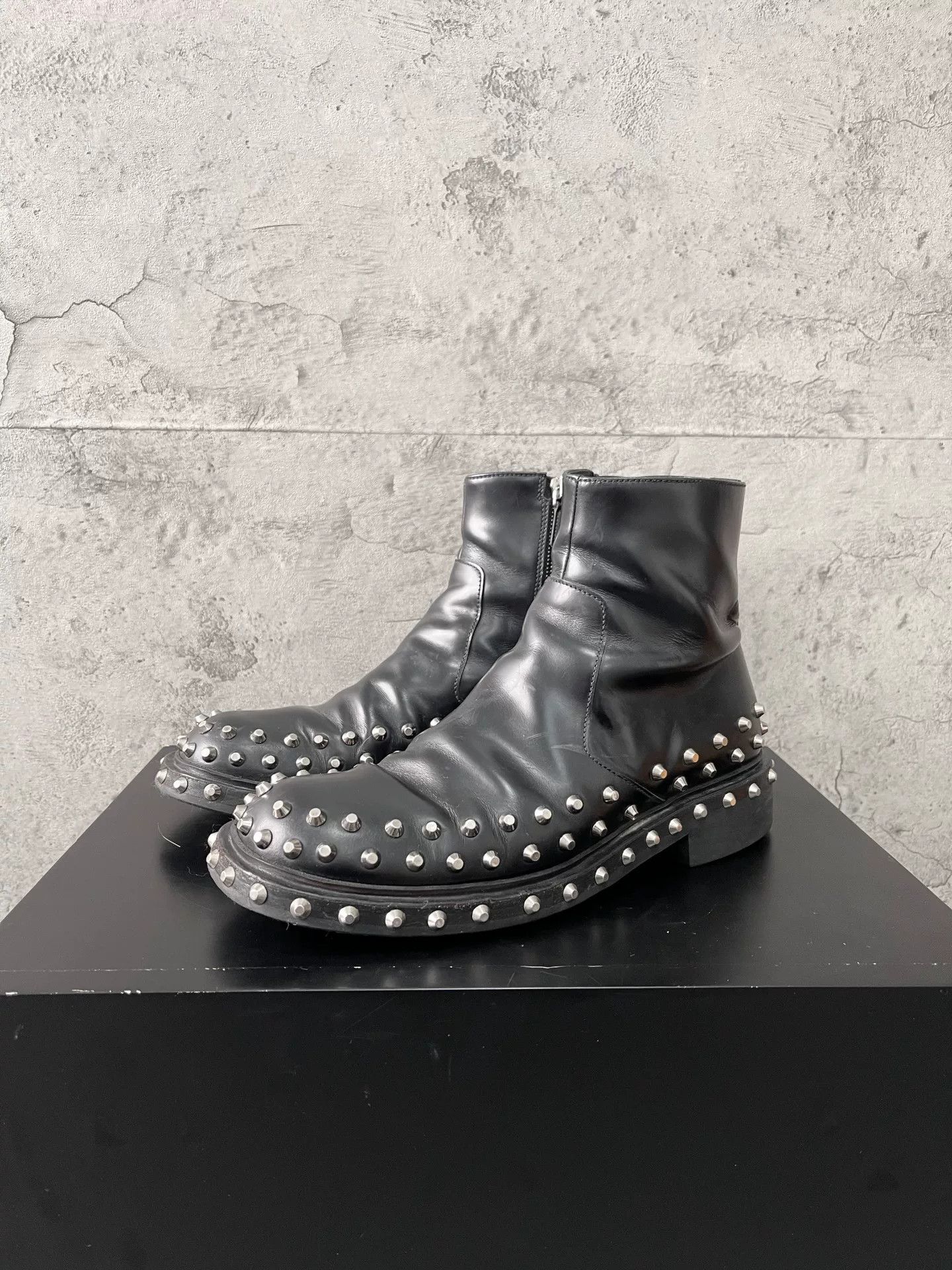 Prada Prada 19FW Rivet Derby Chelsea Boots Size US 8 / EU 41 - 1 Thumbnail
