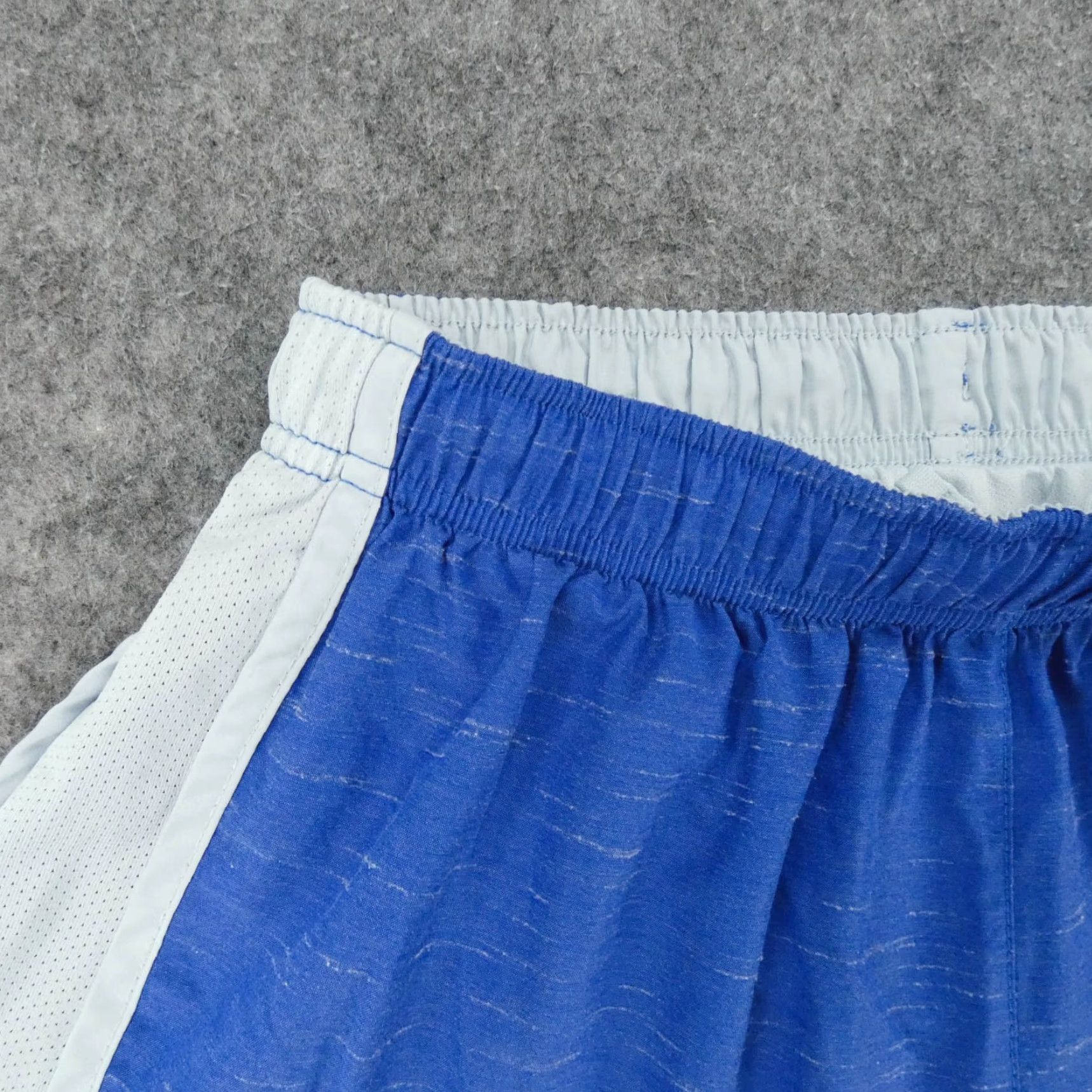 Nike Nike Shorts Womens Medium Blue White Lined Elastic Waist Running Dri-Fit Size 26" / US 2 / IT 38 - 2 Thumbnail
