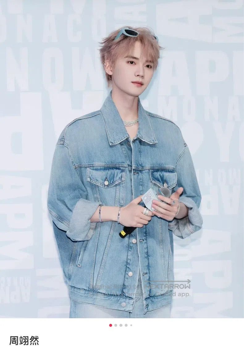 Balenciaga Balenciaga Light Blue Washed Distressed Embroidered Letter Size US XS / EU 42 / 0 - 8 Thumbnail