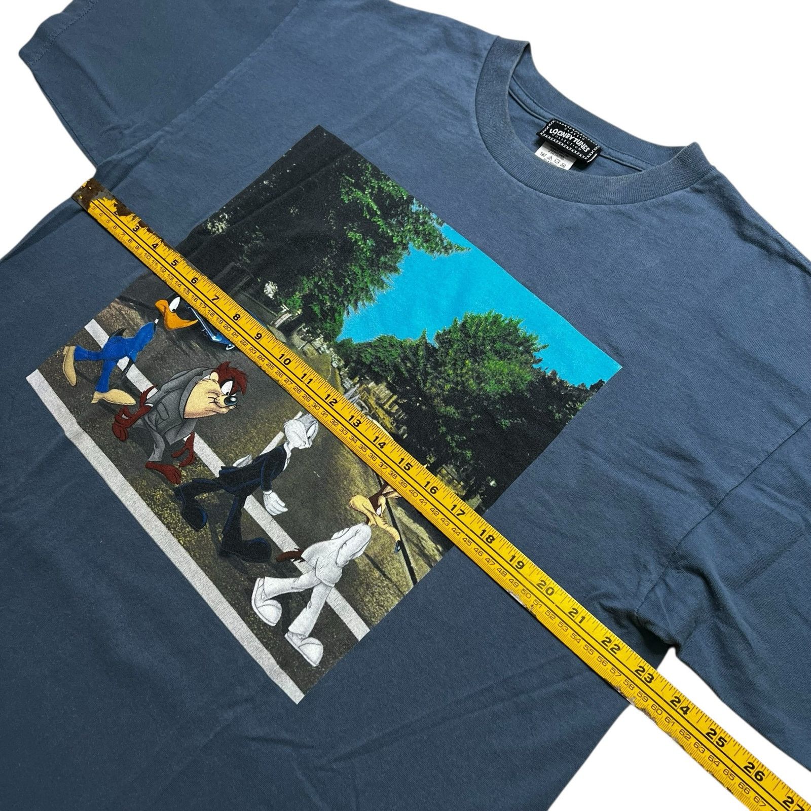 Disney Vintage 90s Looney Tunes Beatles Abbey Road USA Men's XL Size US XL / EU 56 / 4 - 5 Thumbnail