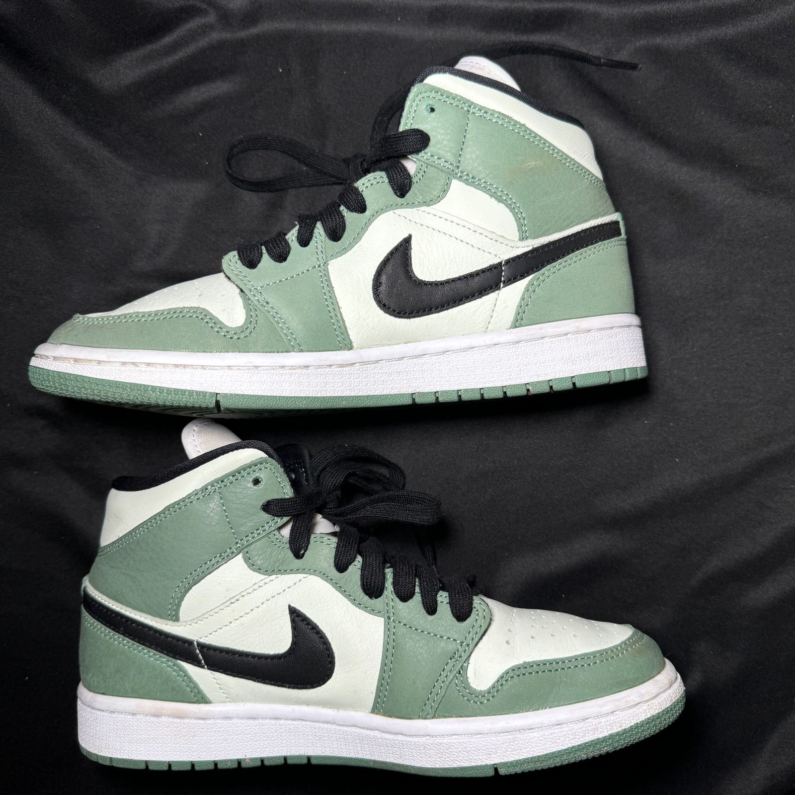 Jordan Brand × Nike Size 7.5 - Air Jordan 1 Mid SE Dutch Green Women's Shoes Size US 7.5 / IT 37.5 - 2 Thumbnail