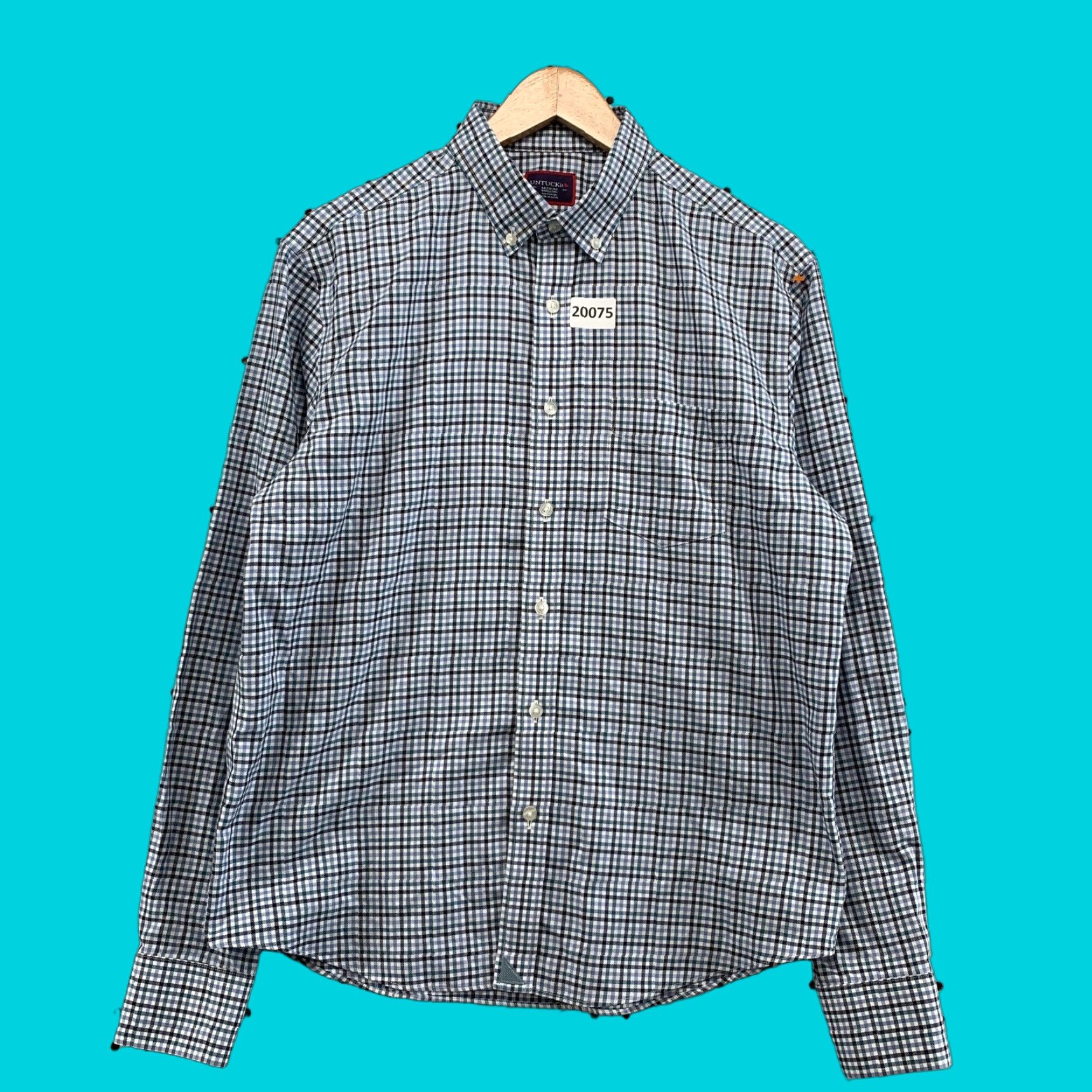 UNTUCKit UNTUCKit Button Down Shirt Mens M Blue White Check Wrinkle Free 21.5x29 Size US M / EU 48-50 / 2 - 1 Thumbnail