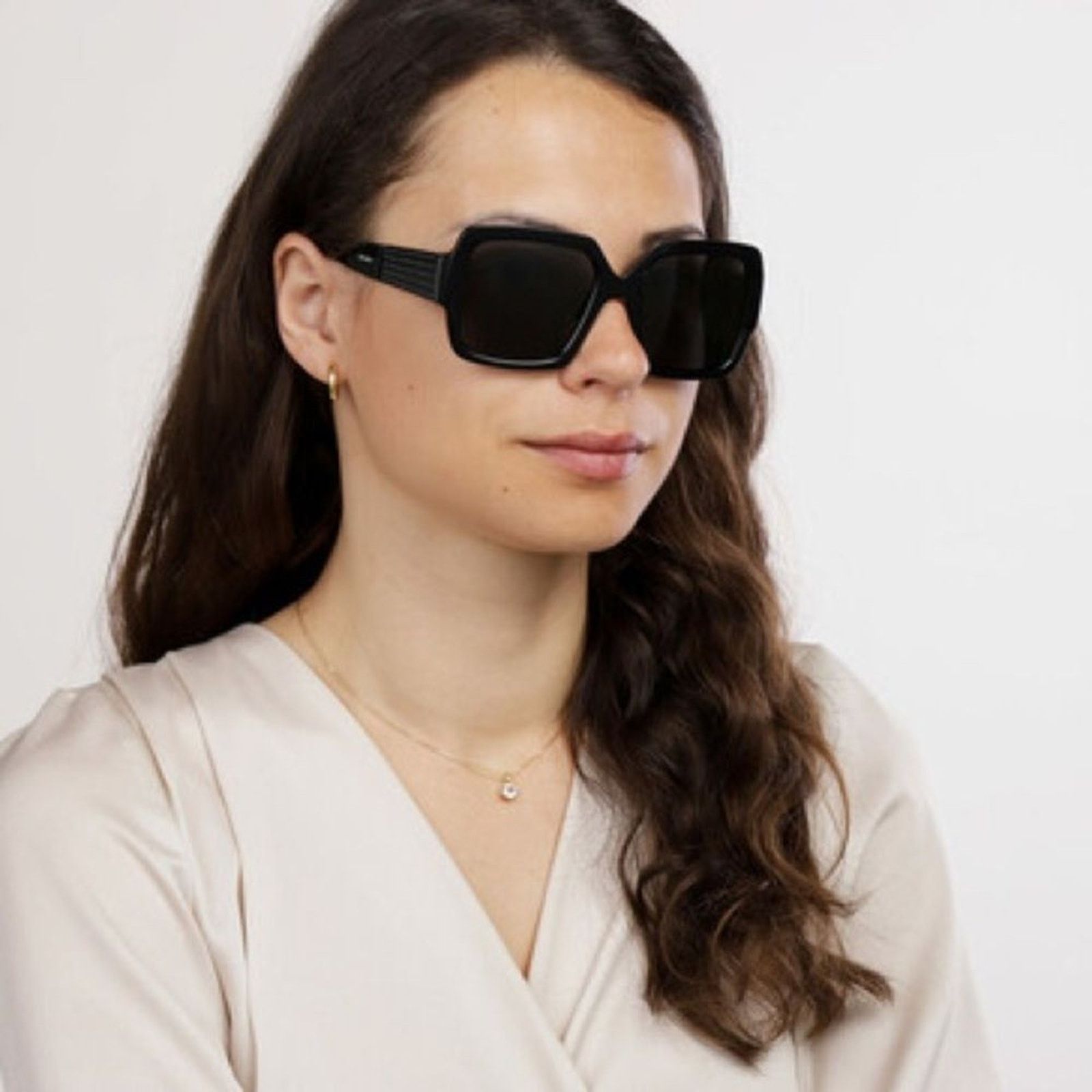 NEW PRADA Sunglasses PR21XS 01E5S0 Black/Dark Grey Women