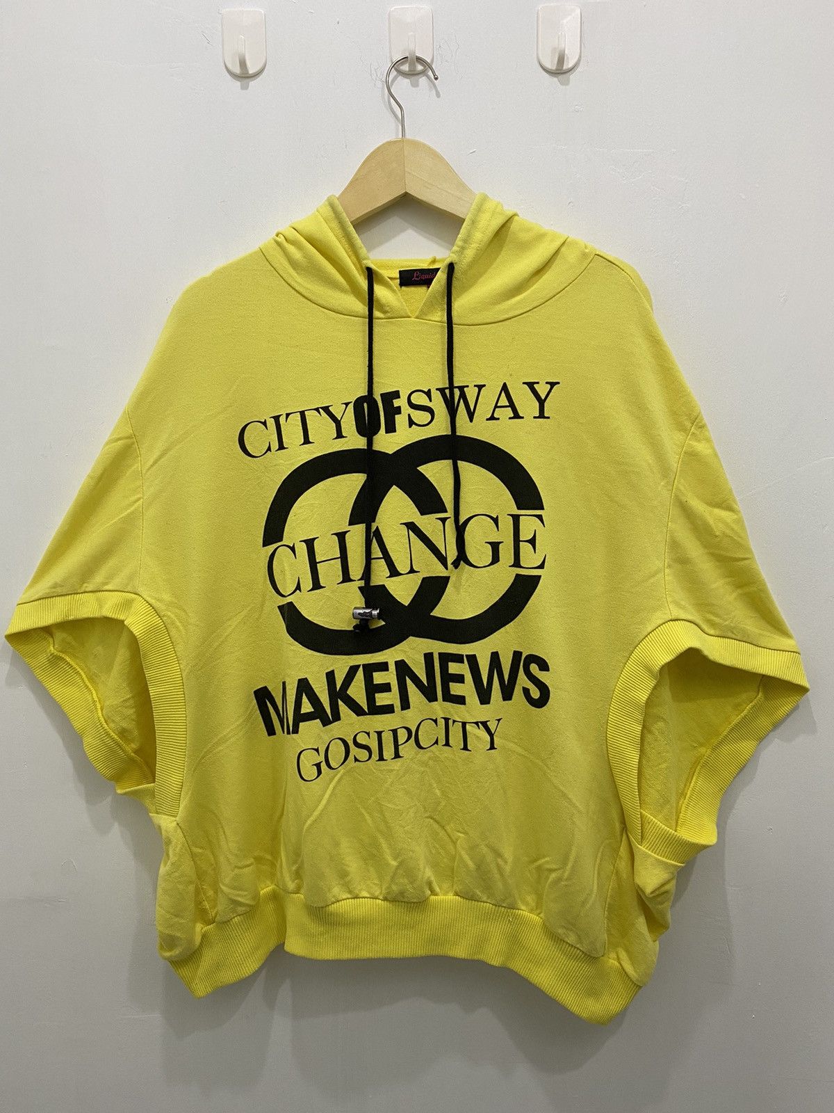 Japanese Brand Liquid Girl City Of Sway Gossip by Batwing Oversize Hoodie Size L / US 10 / IT 46 - 2 Thumbnail