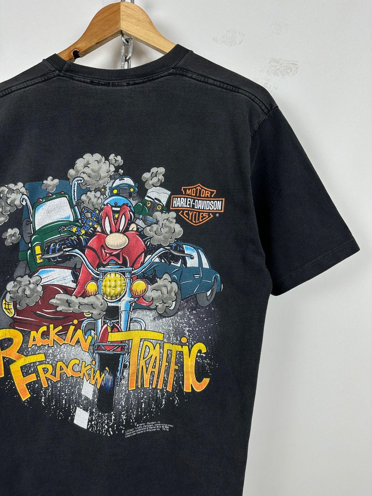Harley Davidson 1994 Harley Davidson Looney Tunes Yosemite Dam Fade T-Shirt Size US L / EU 52-54 / 3 - 5 Thumbnail