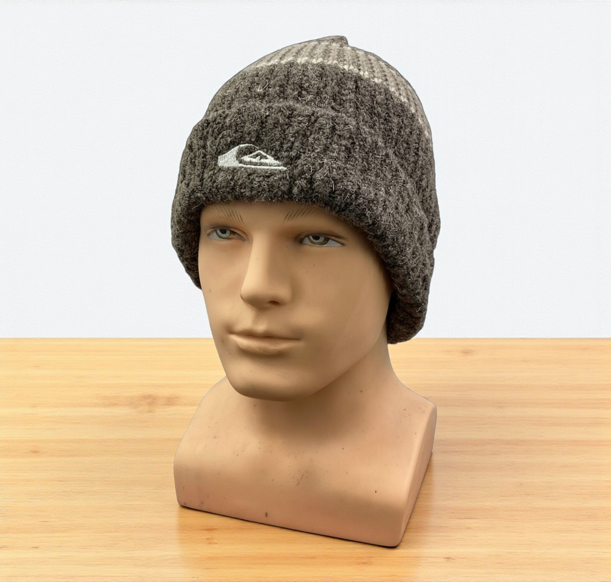 Quiksilver Vintage 90s Quiksilver Beanie / Snow Hat / Winter Cap BA0111 Size ONE SIZE - 1 Thumbnail