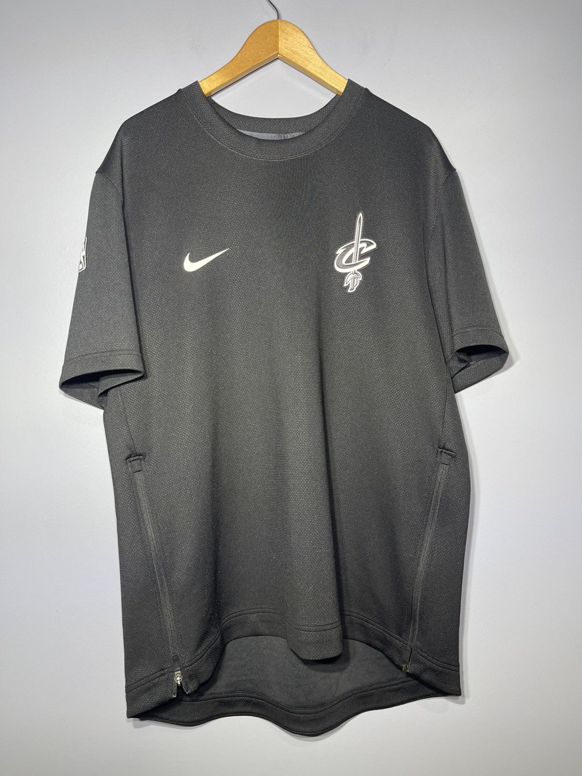 Nike Nike NBA Cleveland Cavaliers Warm Up Dri-FIT S/S Sz XL Size US XL / EU 56 / 4 - 2 Thumbnail