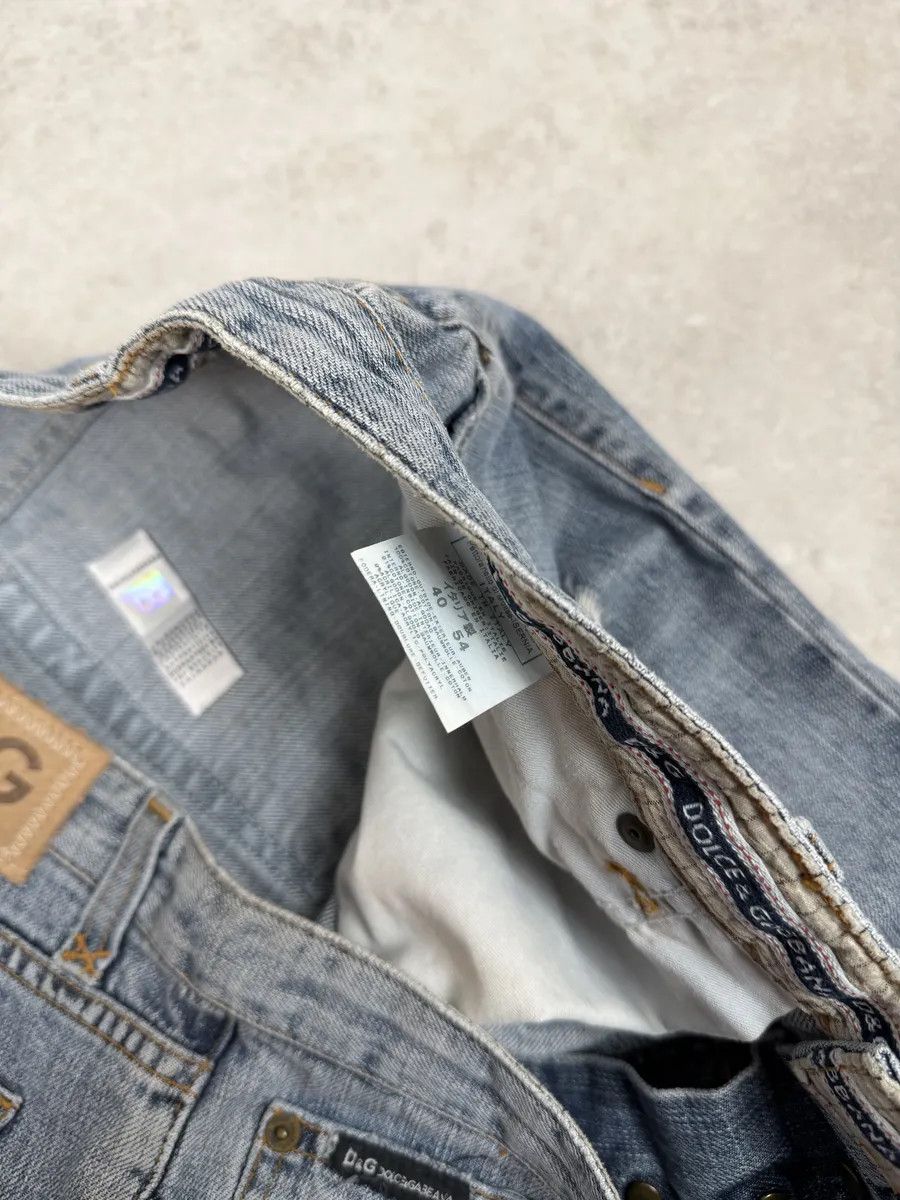 Dolce & Gabbana 2000s Dolce & Gabbana Large Distressed Blue Denim Jeans Size US 34 / EU 50 - 9 Thumbnail