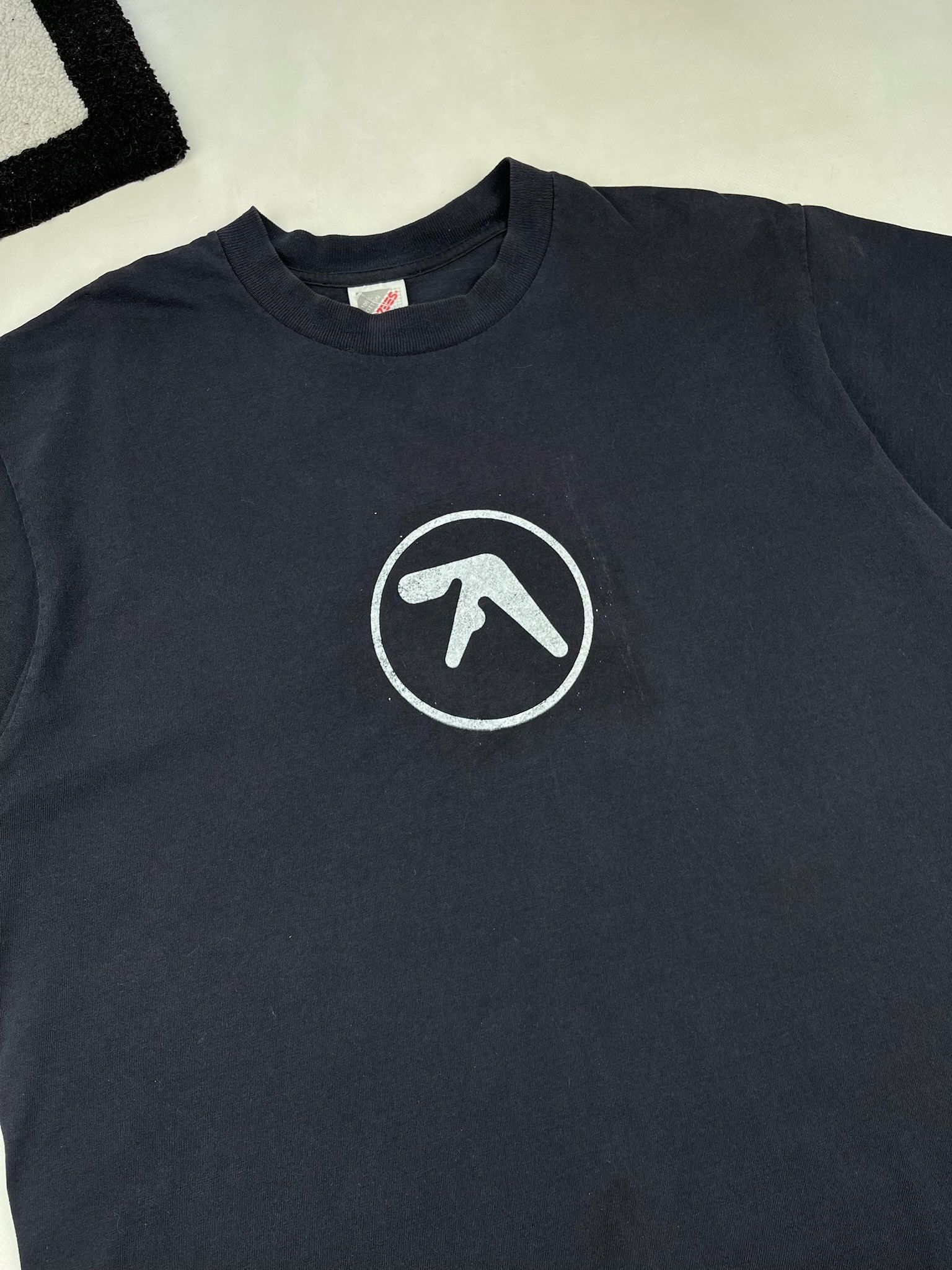 Vintage Vintage Aphex Twin Ambient Works Tee Size US L / EU 52-54 / 3 - 4 Thumbnail