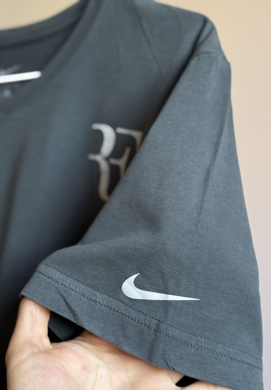Nike Nike Roger Federer Credit Suisse Autograph Tee Tennis tshirt Size US L / EU 52-54 / 3 - 11 Thumbnail