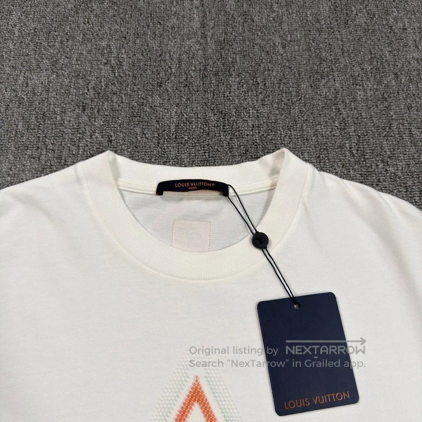 Louis Vuitton LV 2025 Triple Flower Beaded Logo White Tee. Size US M / EU 48-50 / 2 - 3 Thumbnail
