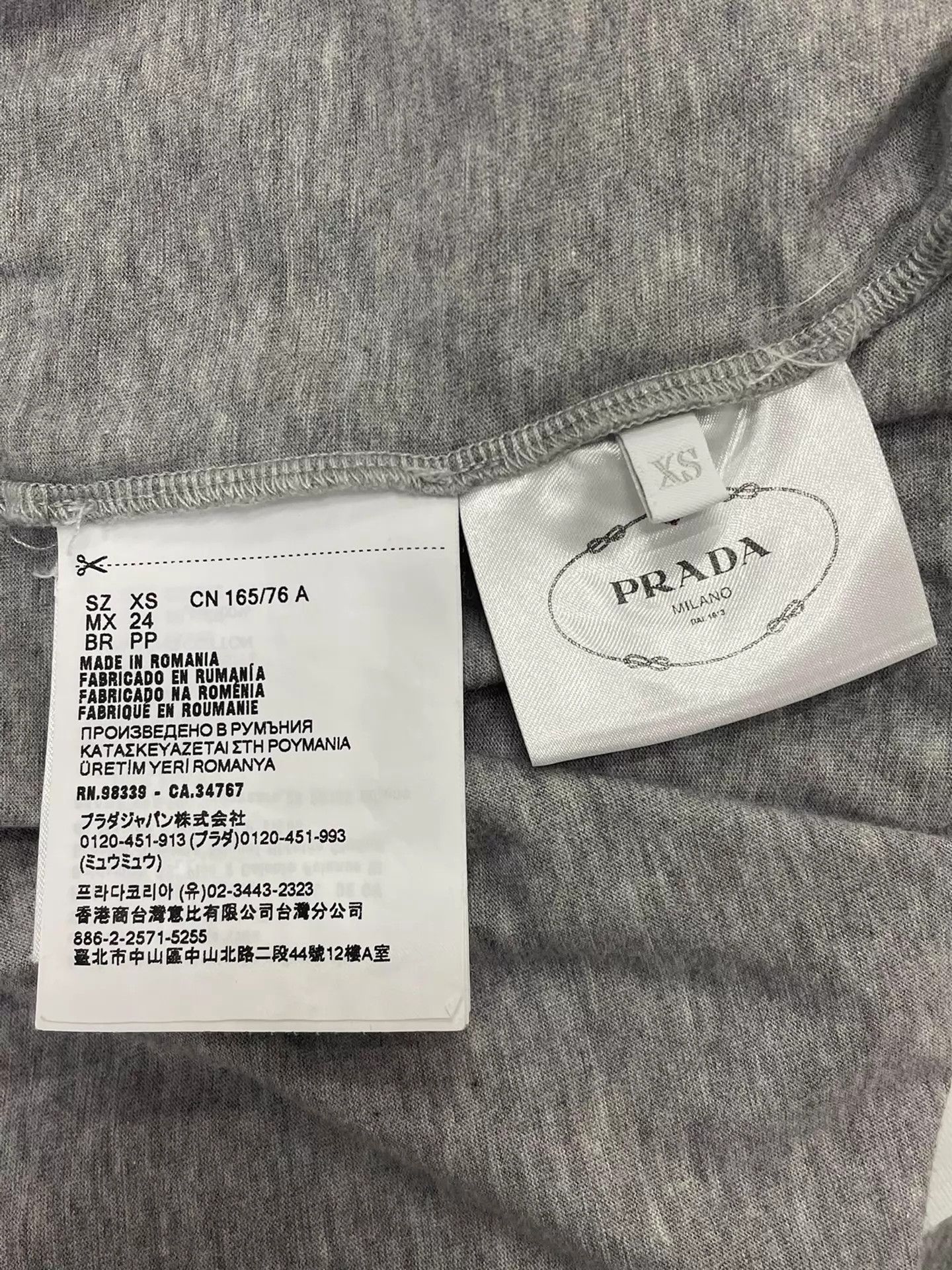 Prada Prada 25 FW gray layered long sleeve tee M new Size XS / US 0-2 / IT 36-38 - 5 Thumbnail