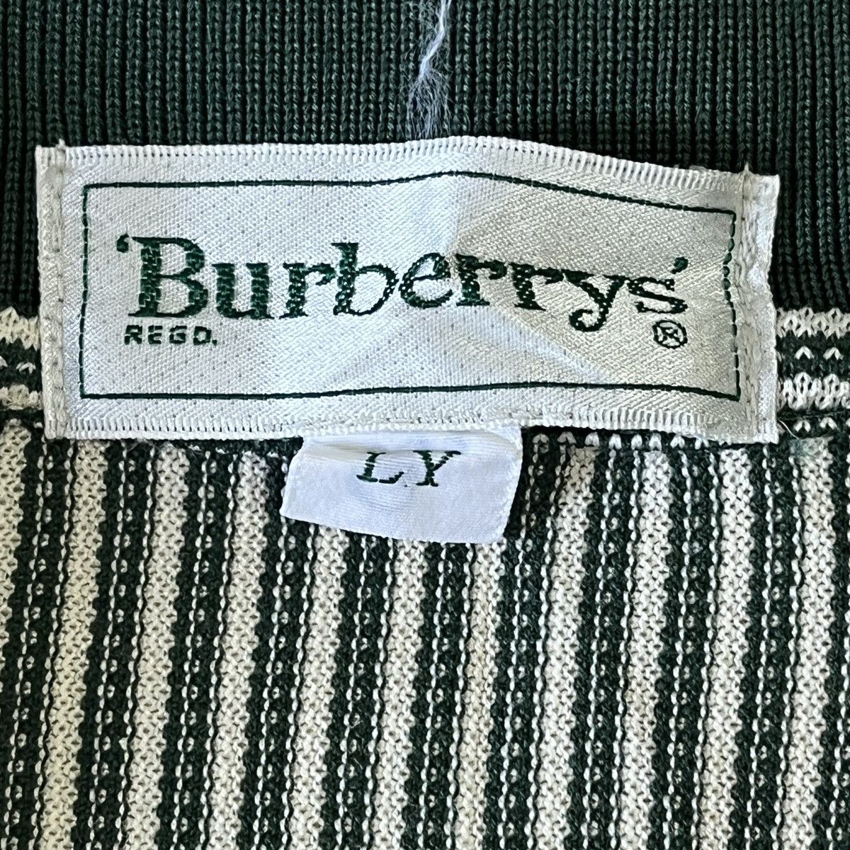 Burberry × Vintage Vintage Burberrys Polo Long Sleeves Shirt Size US M / EU 48-50 / 2 - 13 Thumbnail
