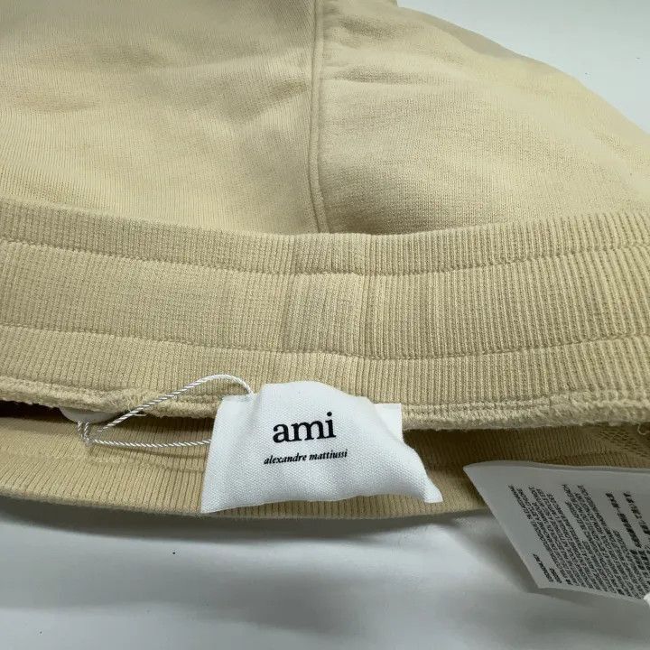 AMI AMIPARIS SS23 Beige Logo Embroidered Casual Shorts -2508 Size US 30 / EU 46 - 5 Thumbnail