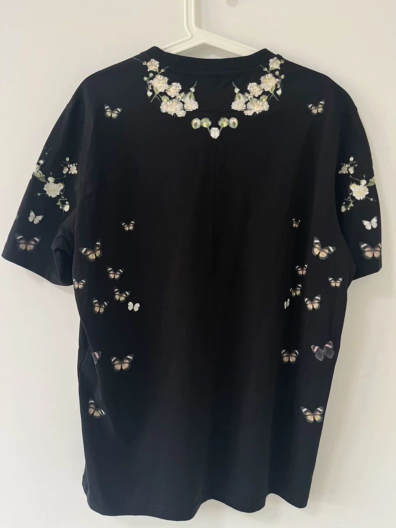 Givenchy Givenchy Short Sleeve T-Shirt 2506-Nextarrow Size US M / EU 48-50 / 2 - 5 Thumbnail