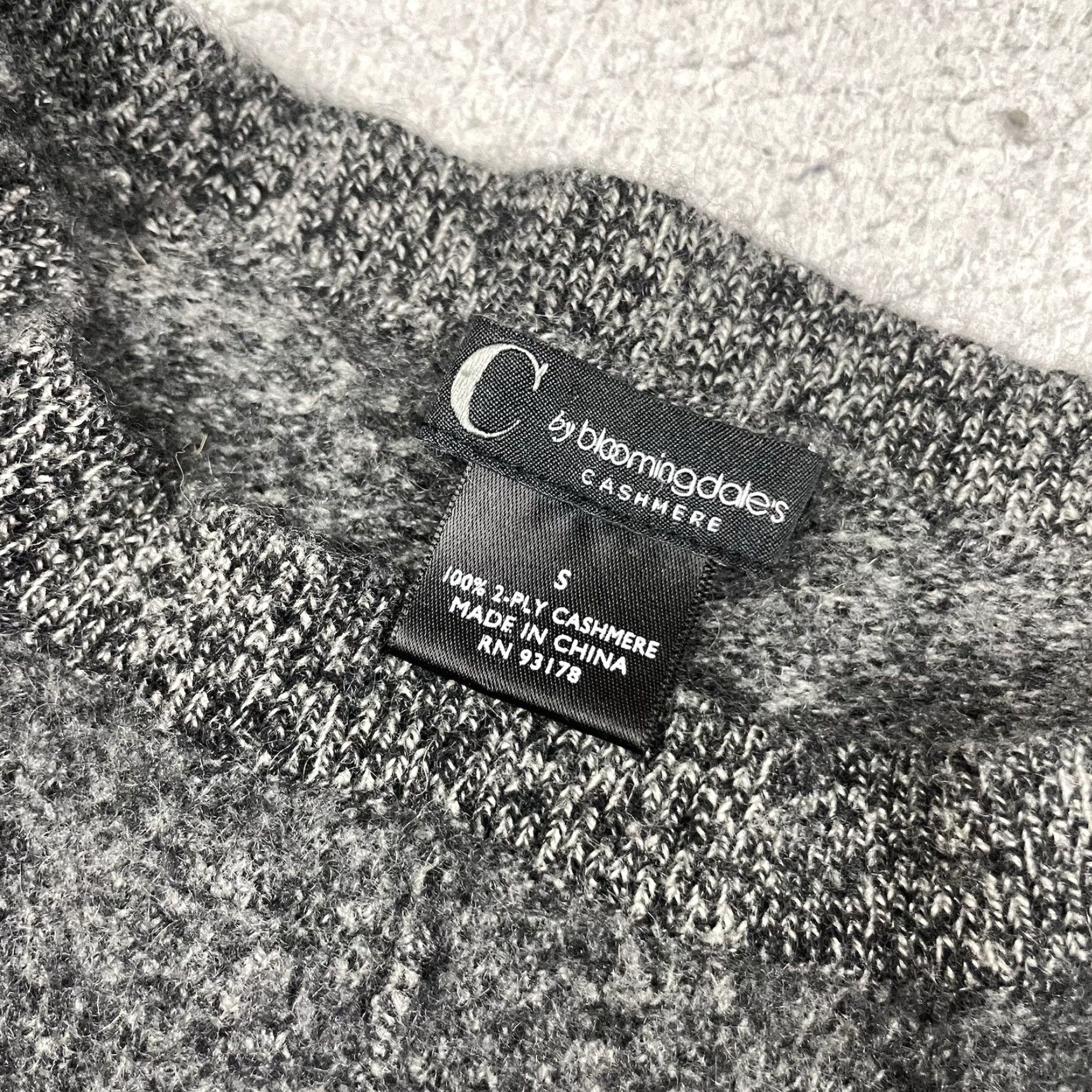 Bloomingdale's VINTAGE C by Bloomingdale's Sweater Womens Small Gray Cashmere Pullover 2-Ply Charcoal S Size S / US 4 / IT 40 - 4 Thumbnail