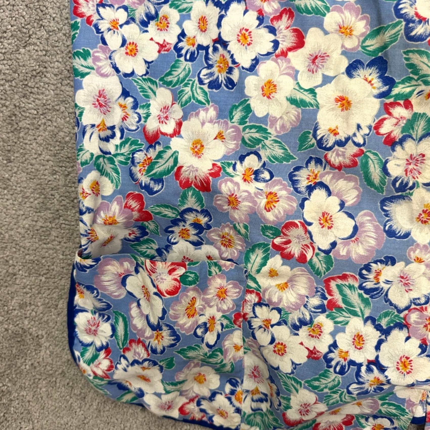 Haband VINTAGE Haband Floral Vest Pearl Snap Button Up Top Womens Large Blue Pockets Size L / US 10 / IT 46 - 6 Thumbnail