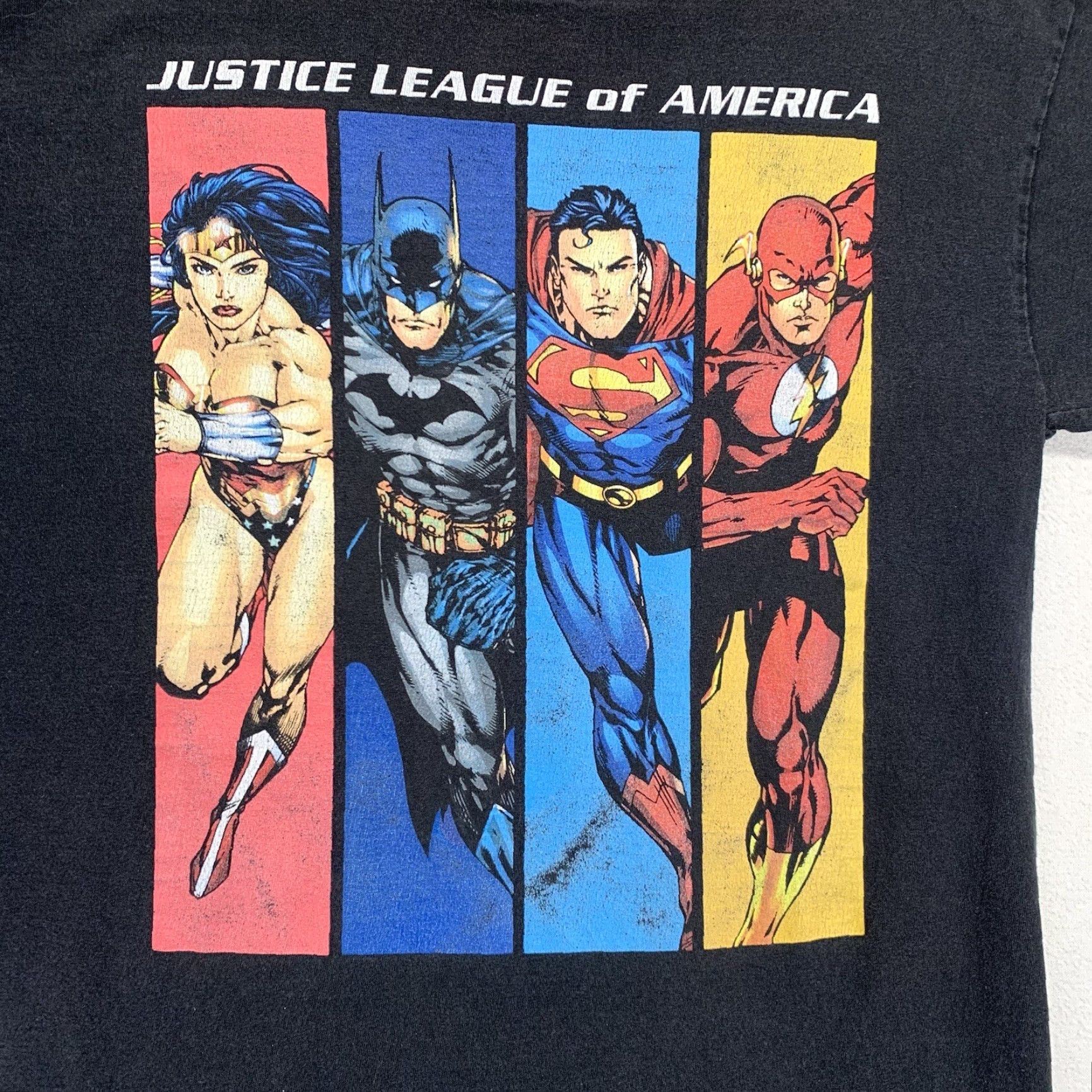 Vintage DC Justice League T-Shirt Adult Small Black Graphic Print Crew Neck Short Sleeve Boxy Fit Size US S / EU 44-46 / 1 - 2 Thumbnail