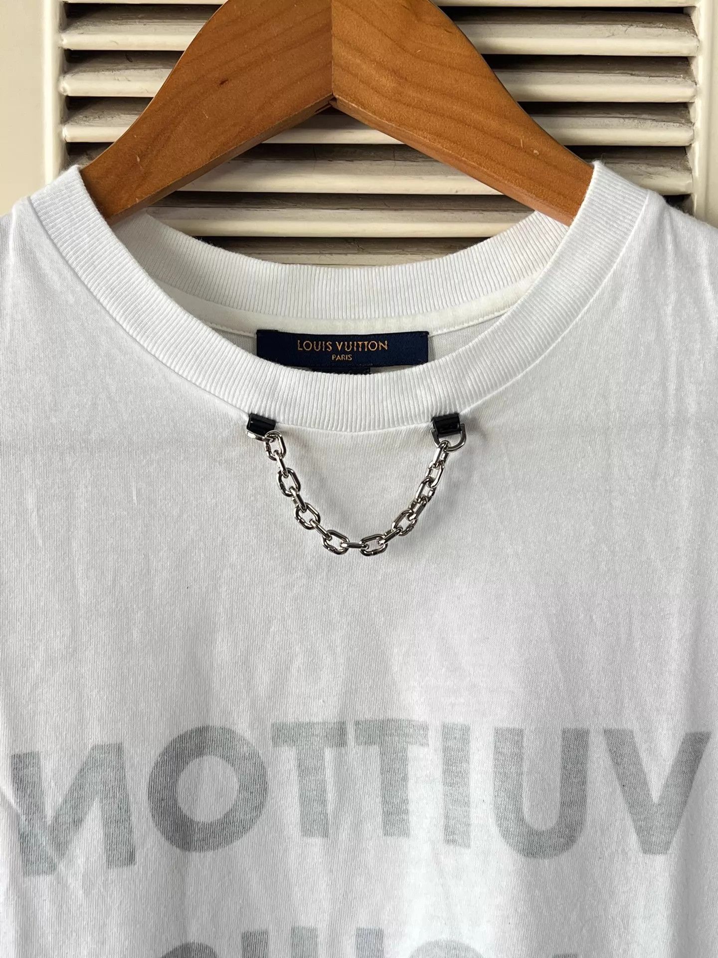 Louis Vuitton Louis Vuitton Chain Logo Short-Sleeve T-Shirt XS White Size XS / US 0-2 / IT 36-38 - 3 Thumbnail