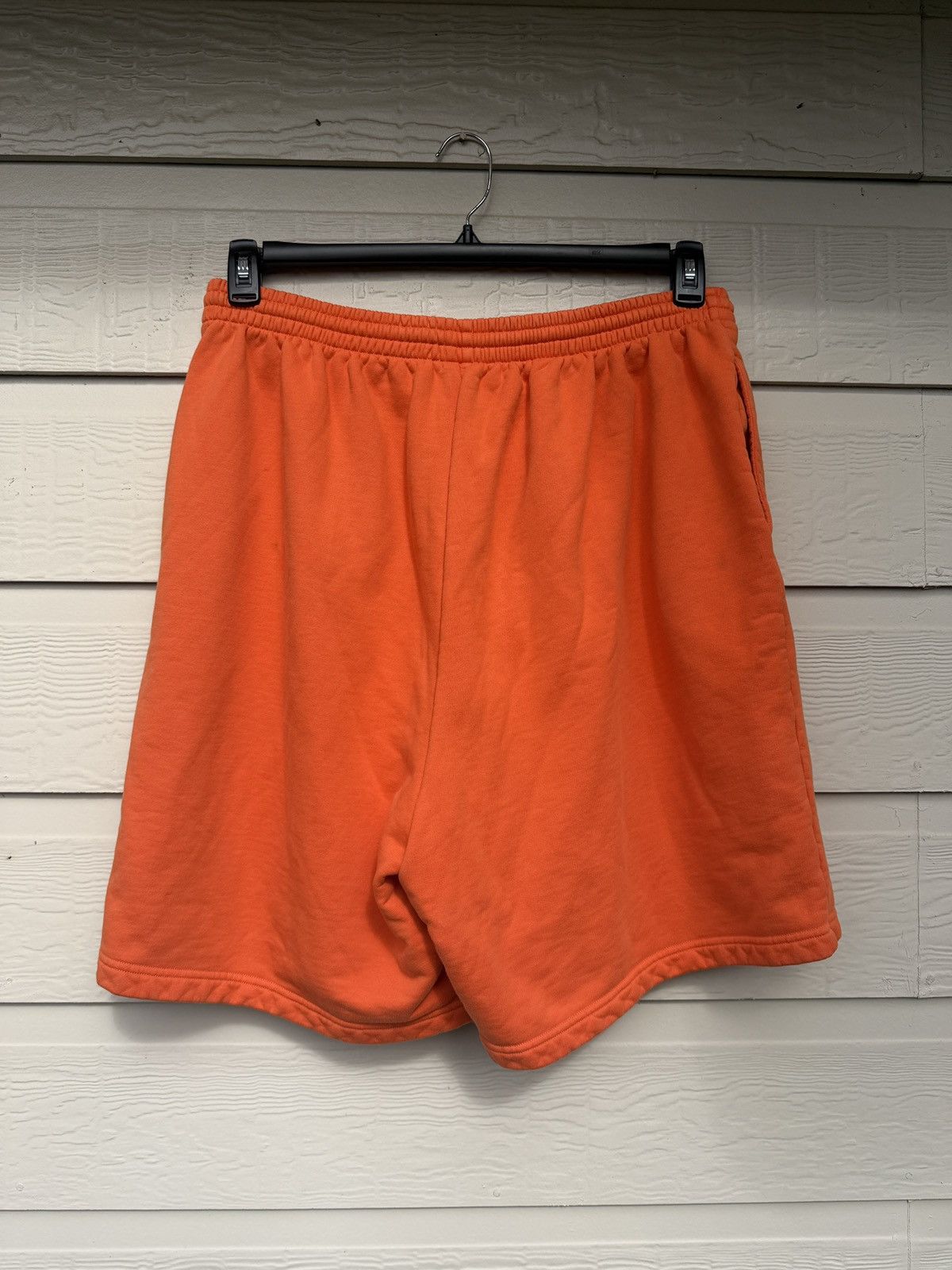 Balenciaga Balenciaga shorts Size US 36 / EU 52 - 2 Thumbnail