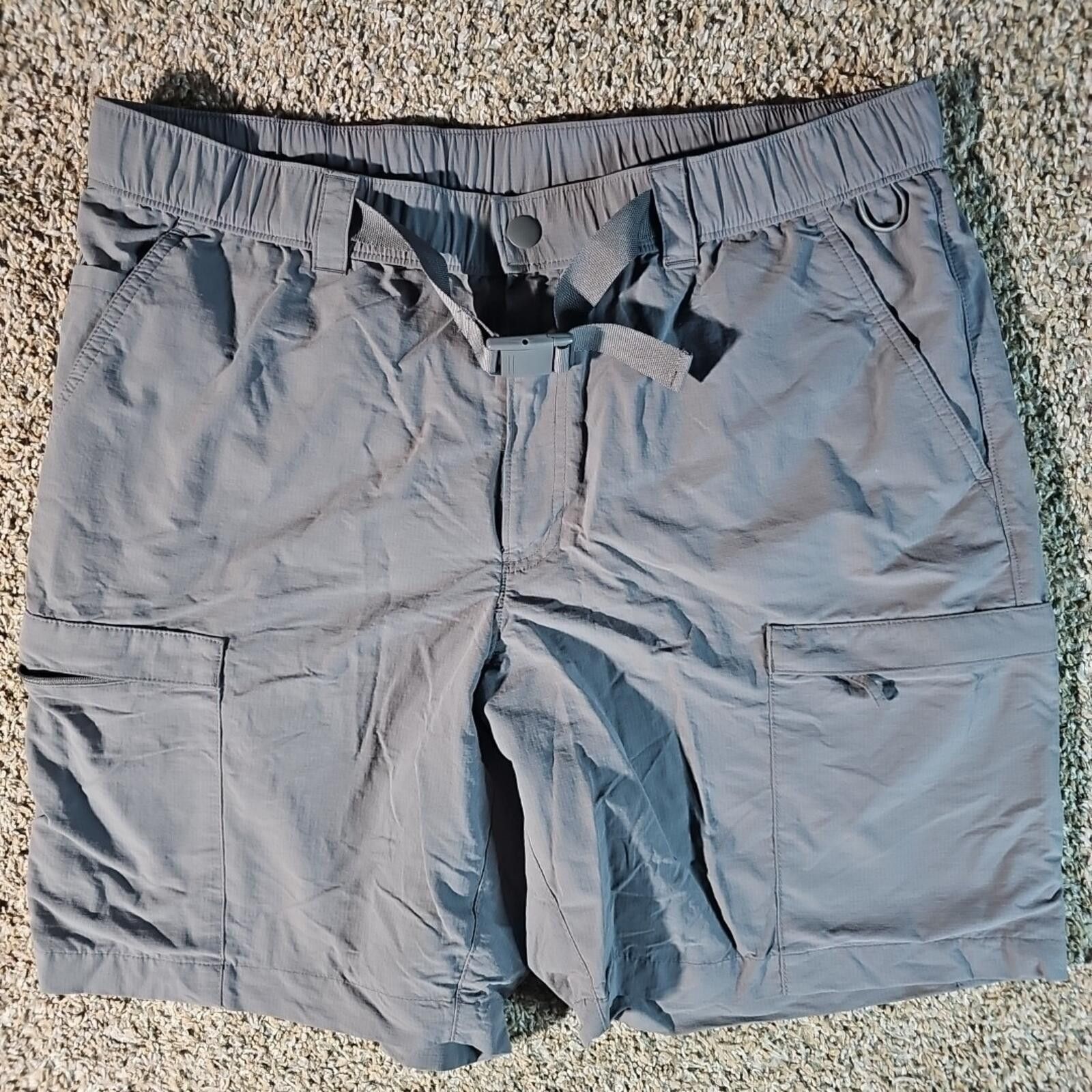 Sonoma Sonoma Sz 38 Belted Gray Cargo Shorts Size US 38 / EU 54 - 1 Thumbnail