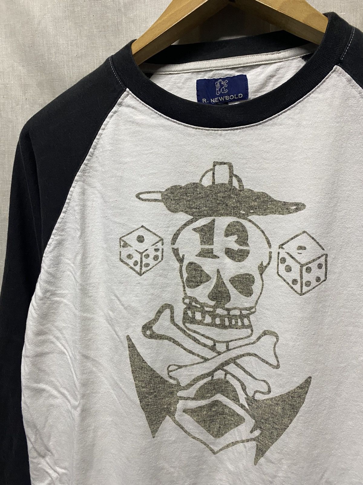 R.Newbold R.Newbold Raglan 3 Quarter Skull Tee Size US S / EU 44-46 / 1 - 2 Thumbnail