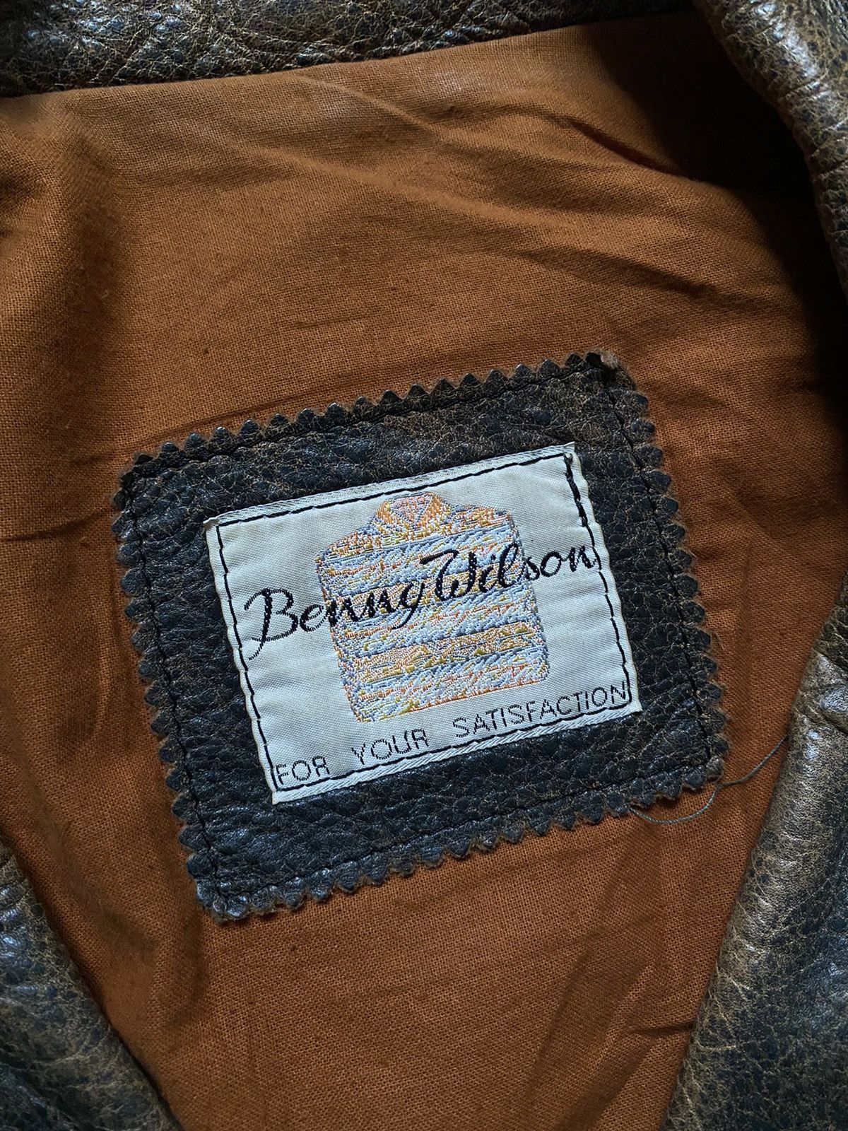 Vintage VINTAGE BIKER LEATHER JACKET BENNY WILSON DAYTONA LA USA Size US L / EU 52-54 / 3 - 9 Thumbnail