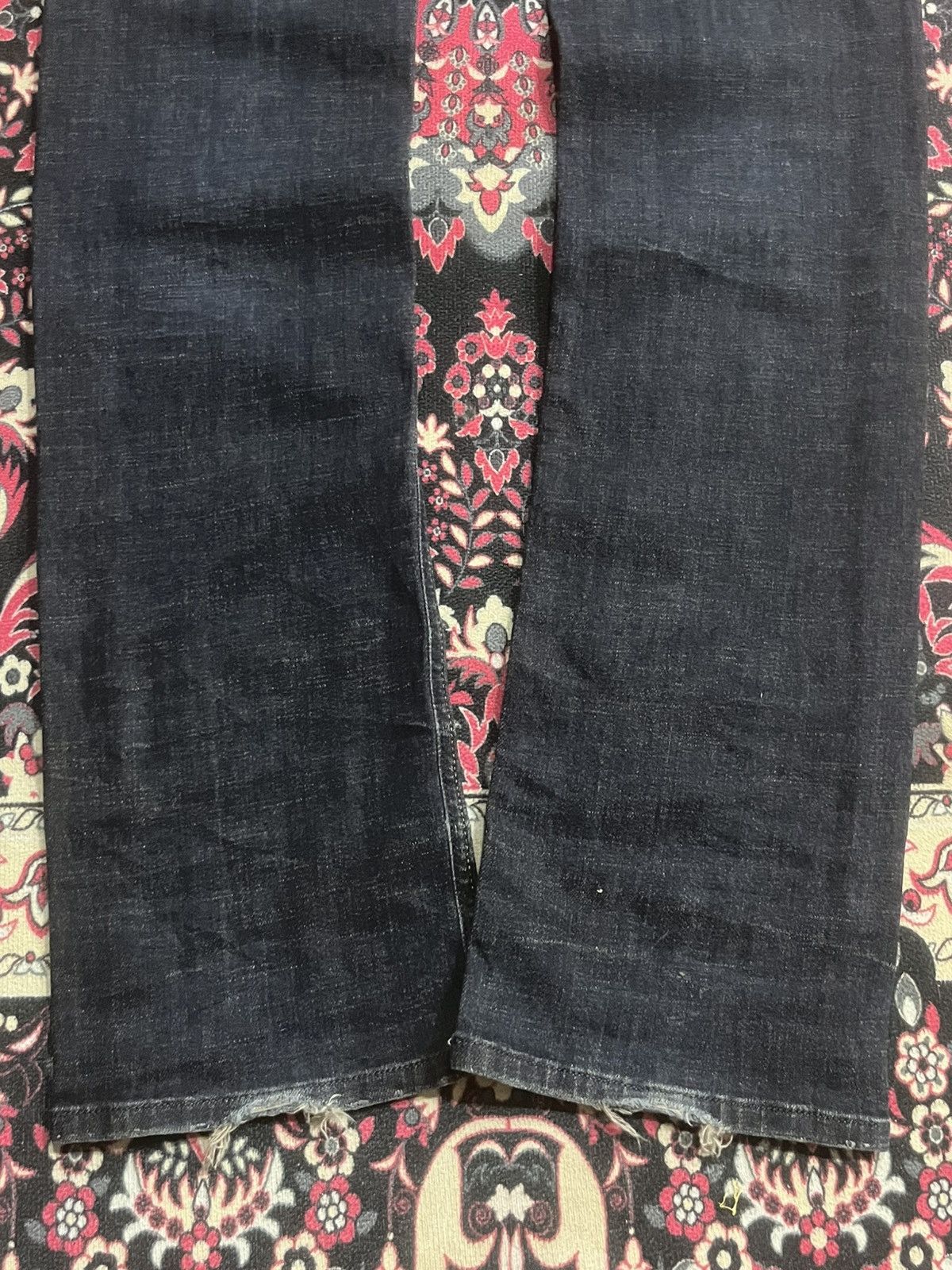 Diesel Black Gold Vintage Diesel “Viker-R-Box” Regular Straight Distress Jeans Size US 31 - 12 Thumbnail