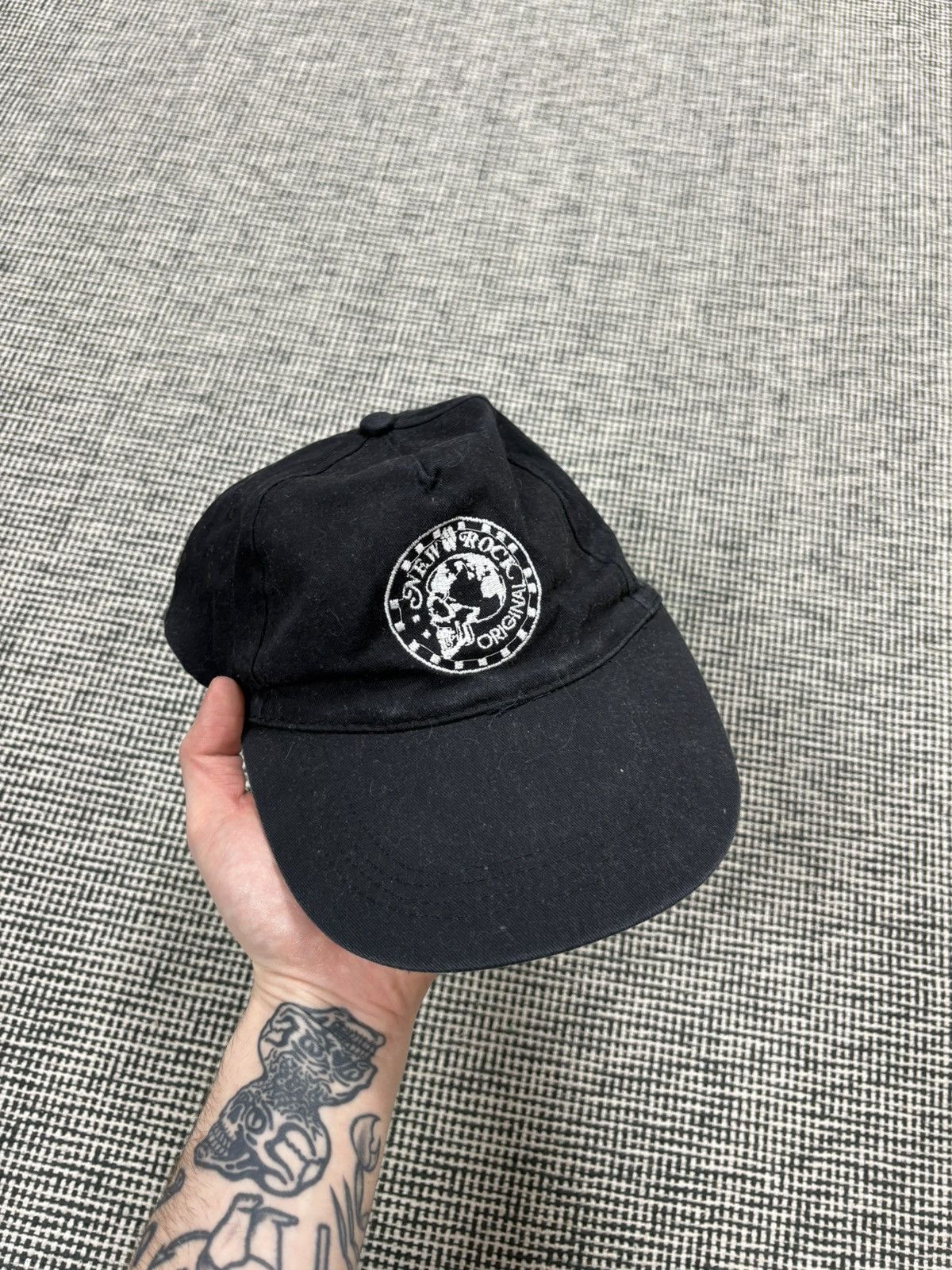 New Rock New rock vintage 90s promo snapback cap Size ONE SIZE - 2 Thumbnail
