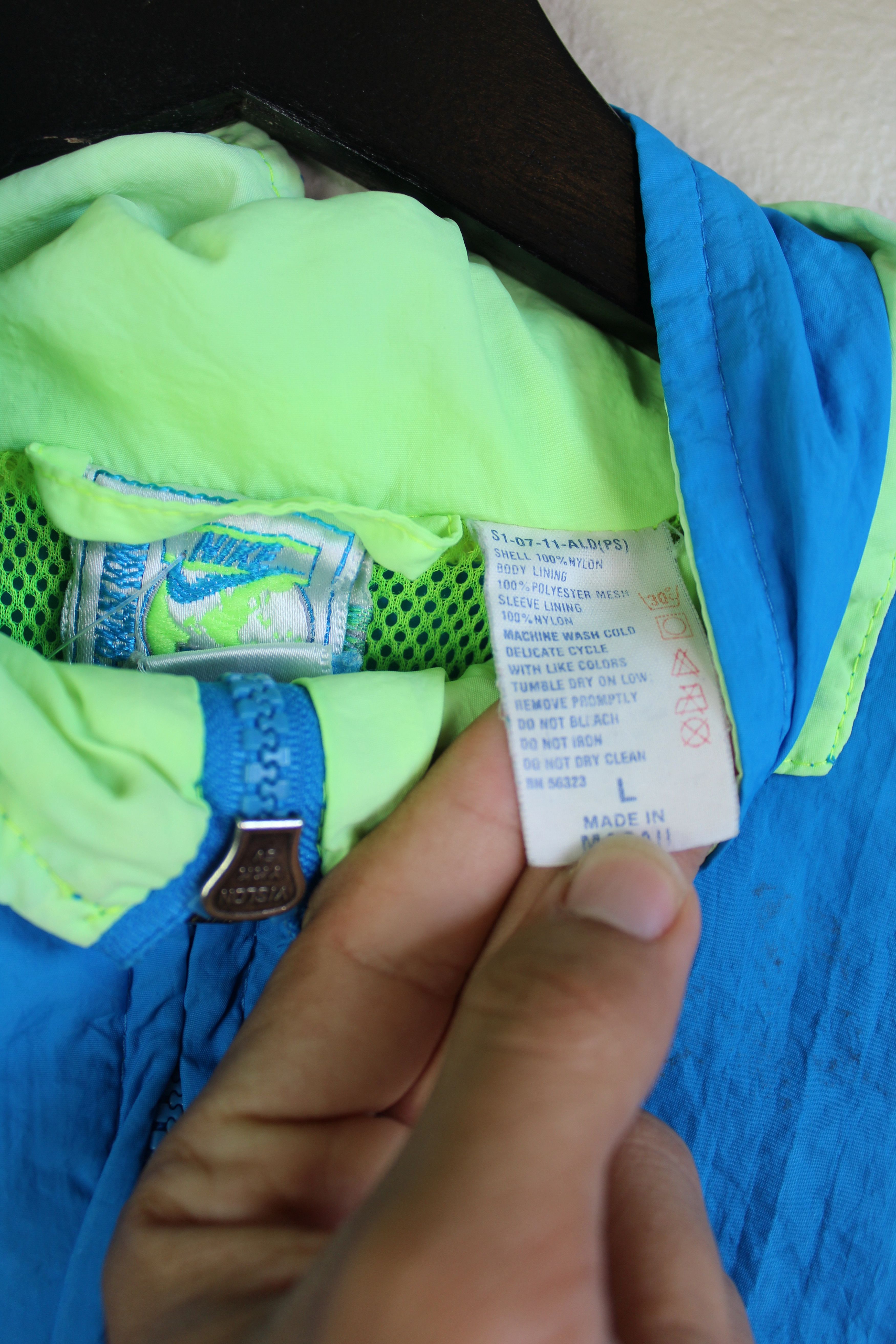 Nike × Vintage VINTAGE NIKE INTERNATIONAL TRACK JACKET Size US L / EU 52-54 / 3 - 5 Thumbnail